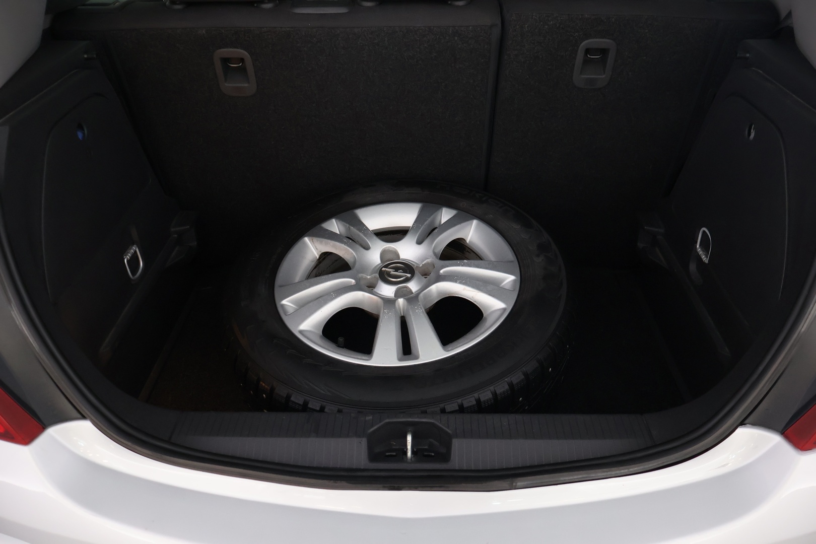 OPEL Corsa 2012