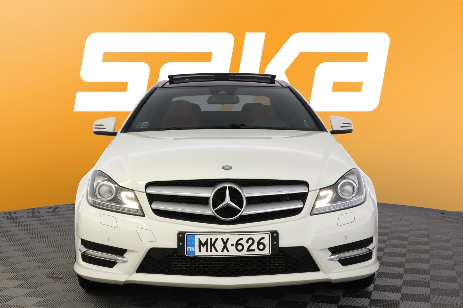 MERCEDES-BENZ C 2012