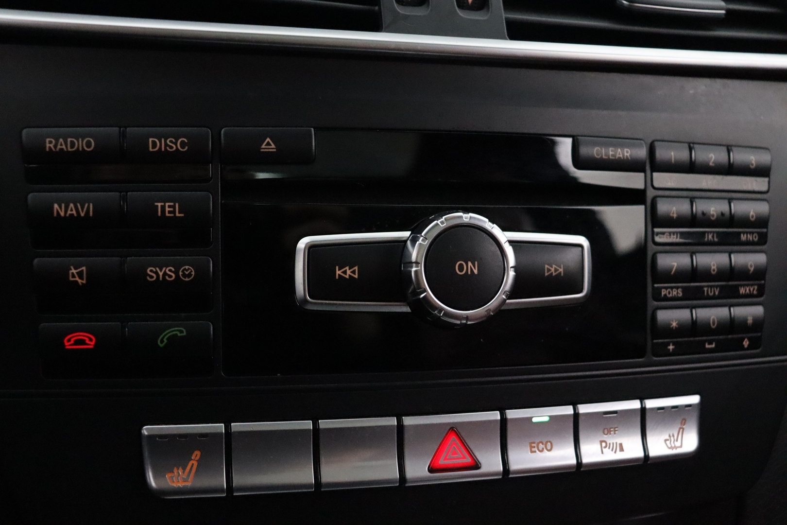 MERCEDES-BENZ C 2012