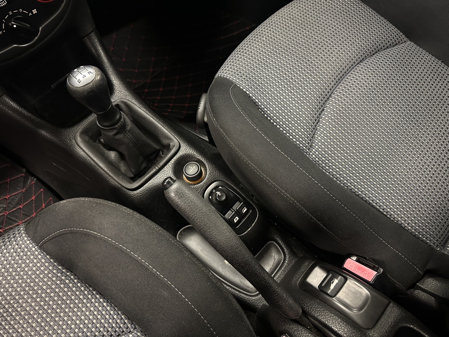 PEUGEOT 206 2005