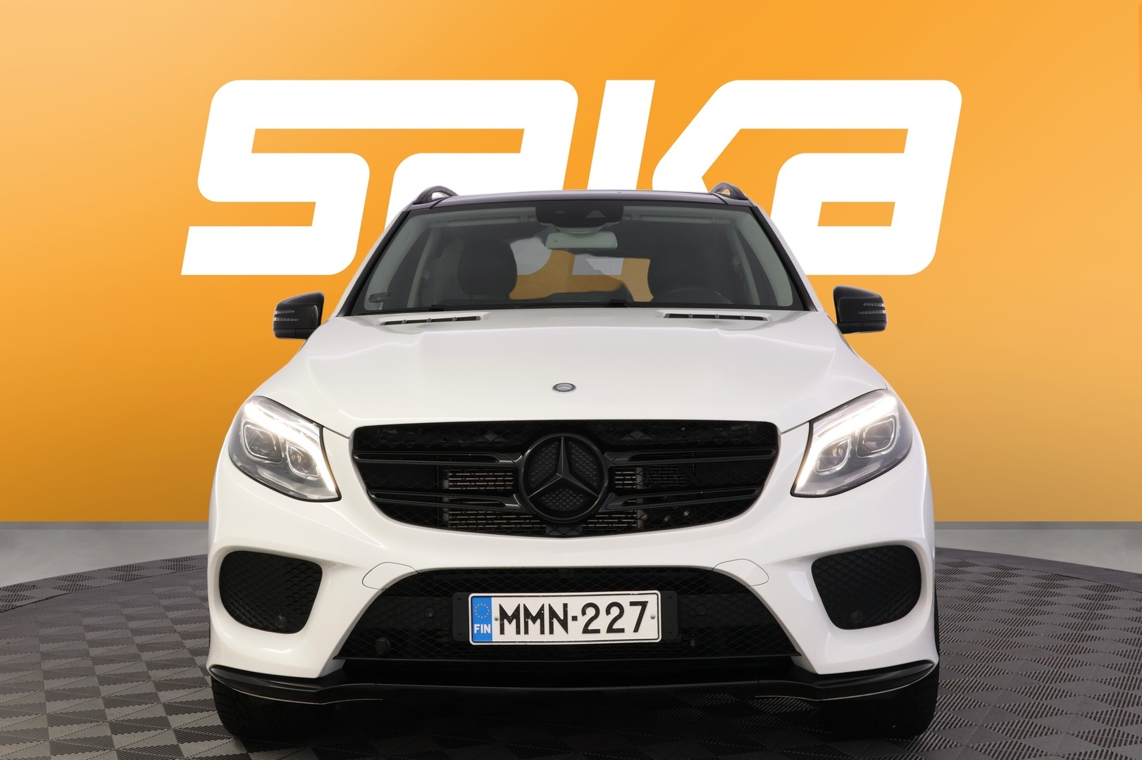 MERCEDES-BENZ GLE 2016