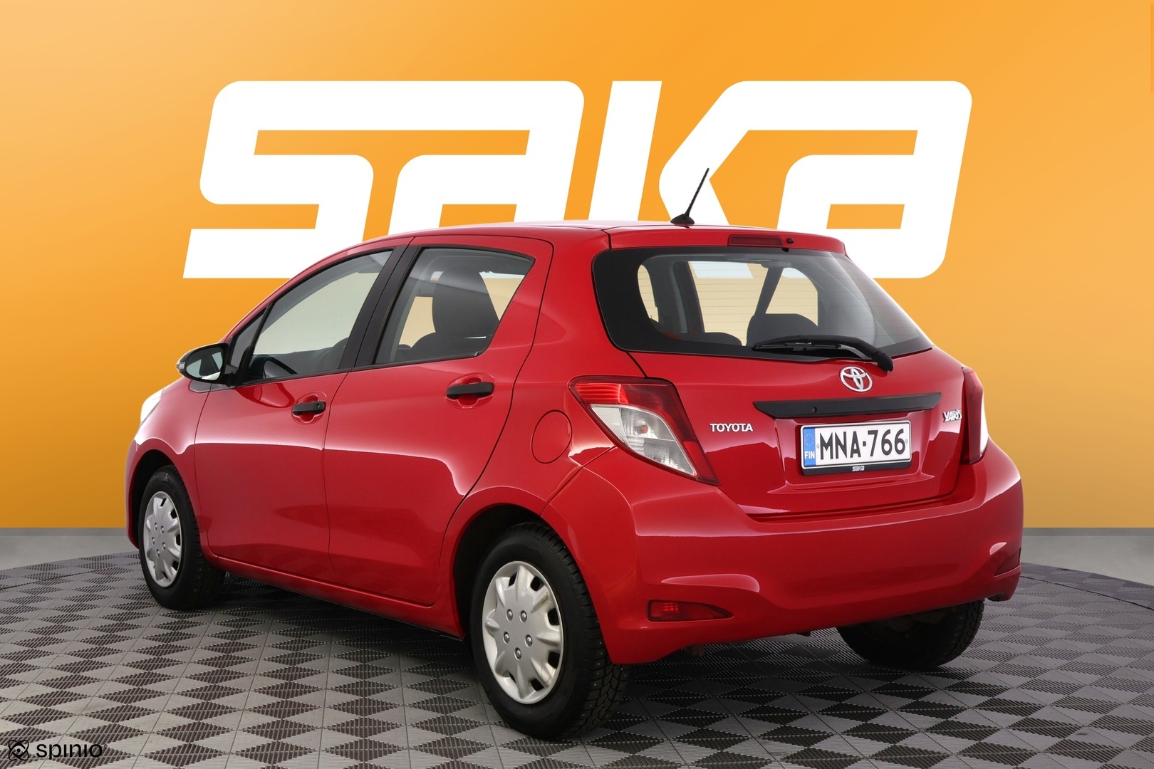 TOYOTA Yaris 2012