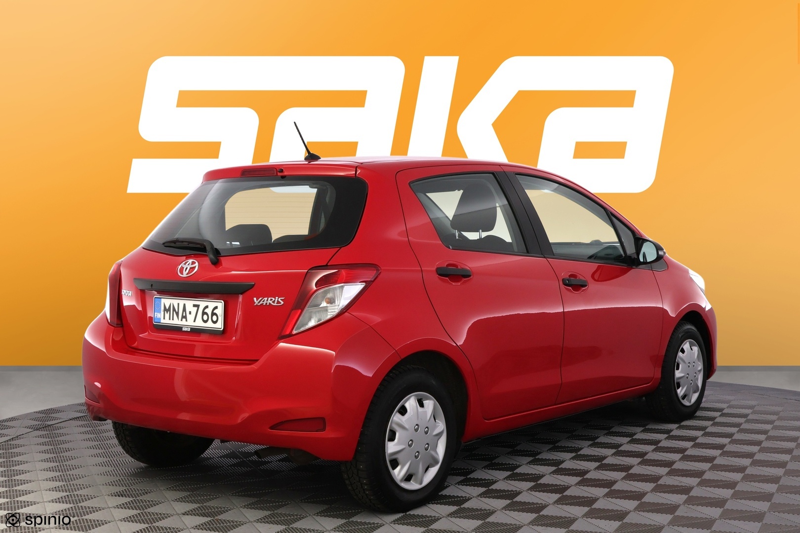 TOYOTA Yaris 2012