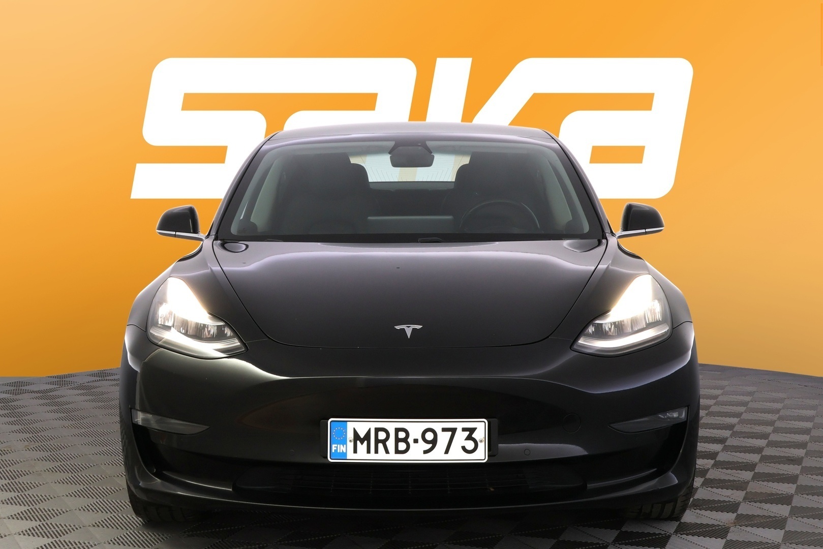TESLA Model 3 2019