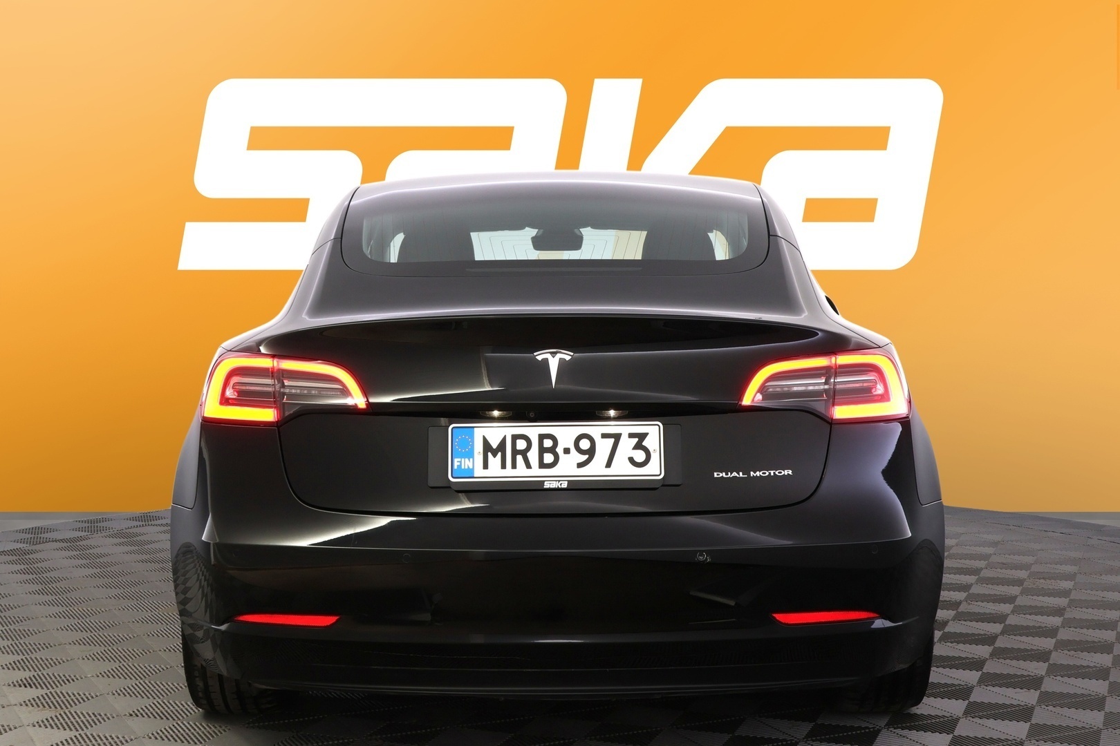 TESLA Model 3 2019