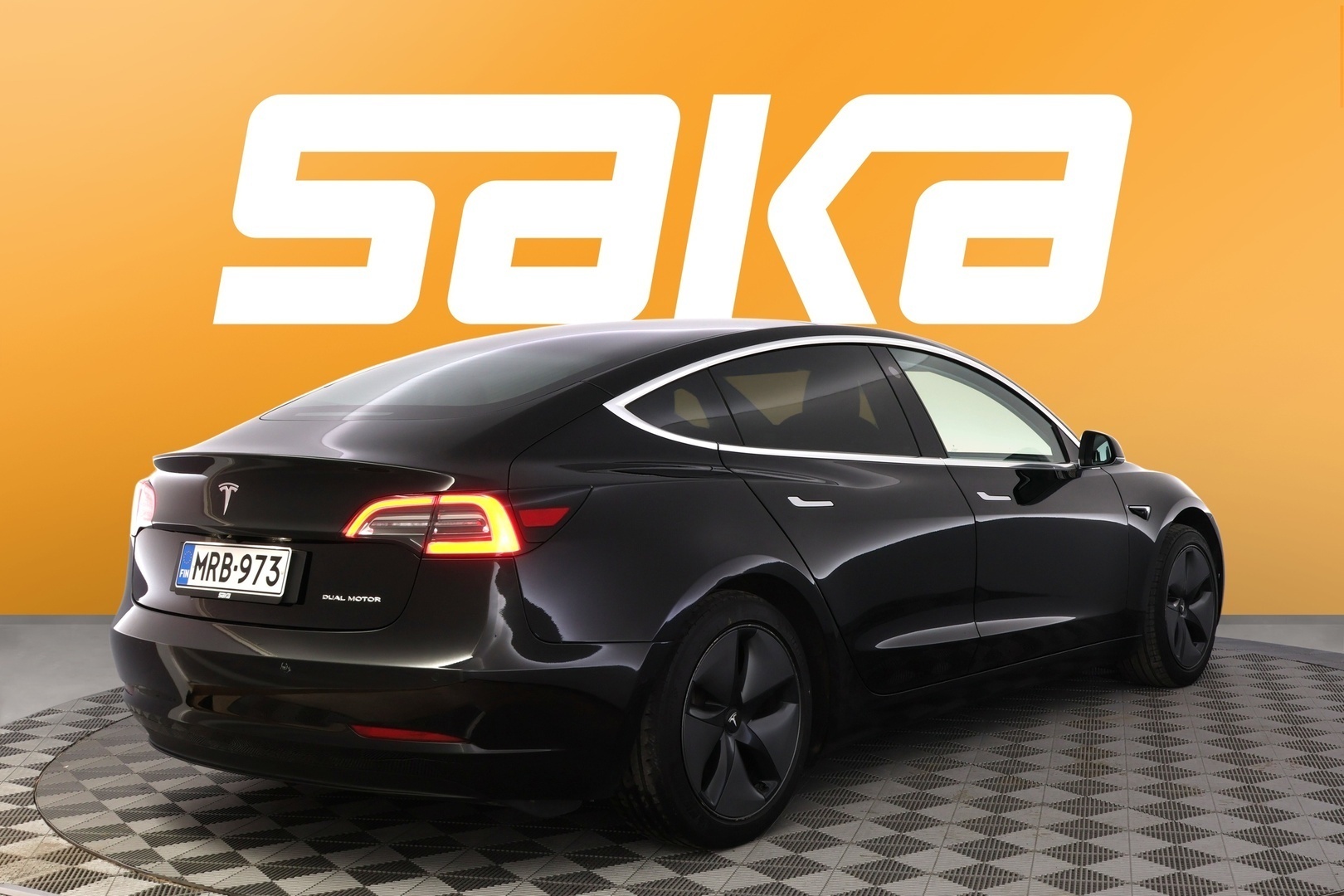 TESLA Model 3 2019