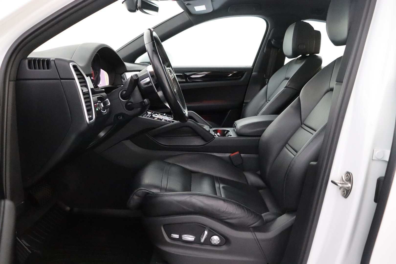 PORSCHE Cayenne 2020