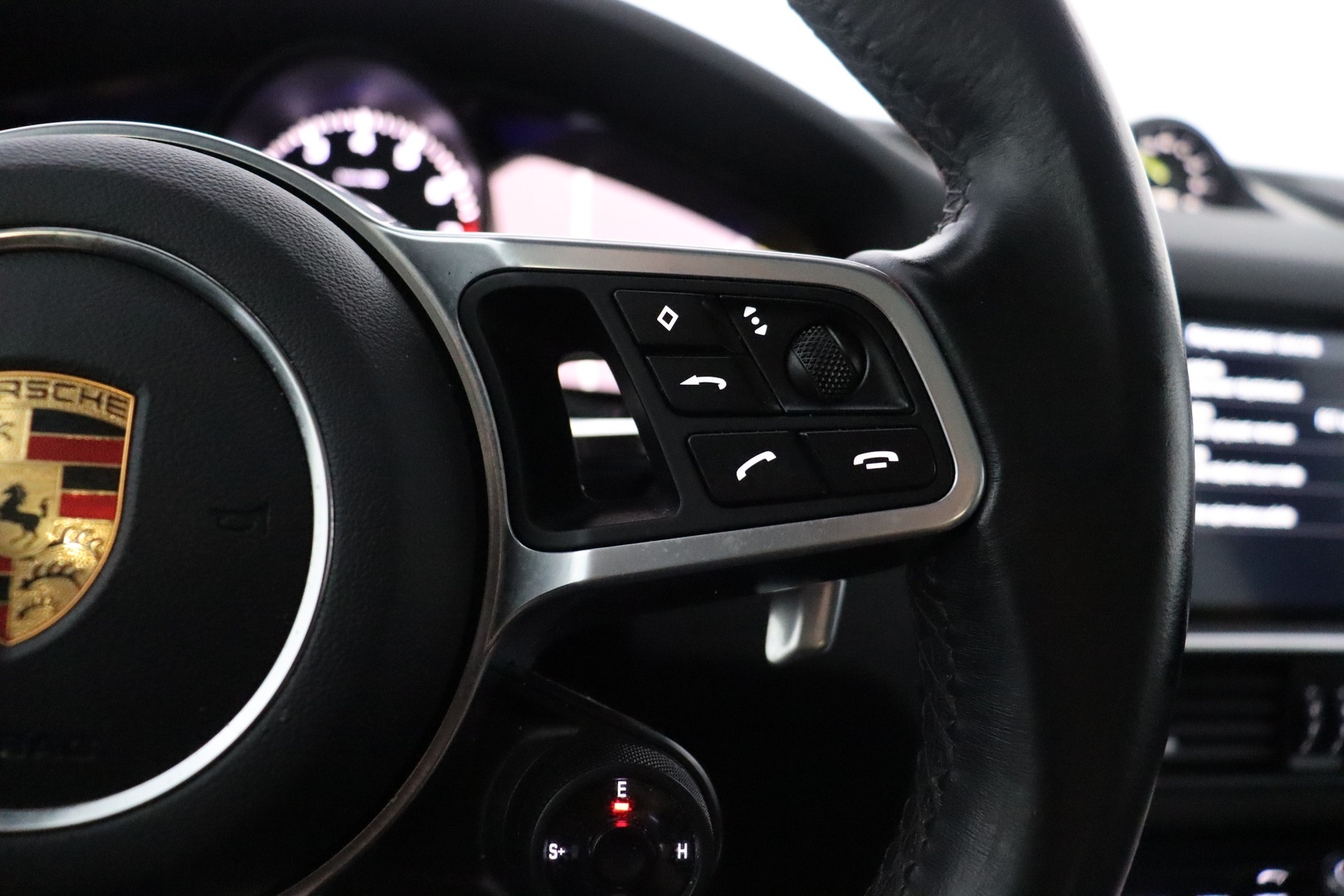 PORSCHE Cayenne 2020