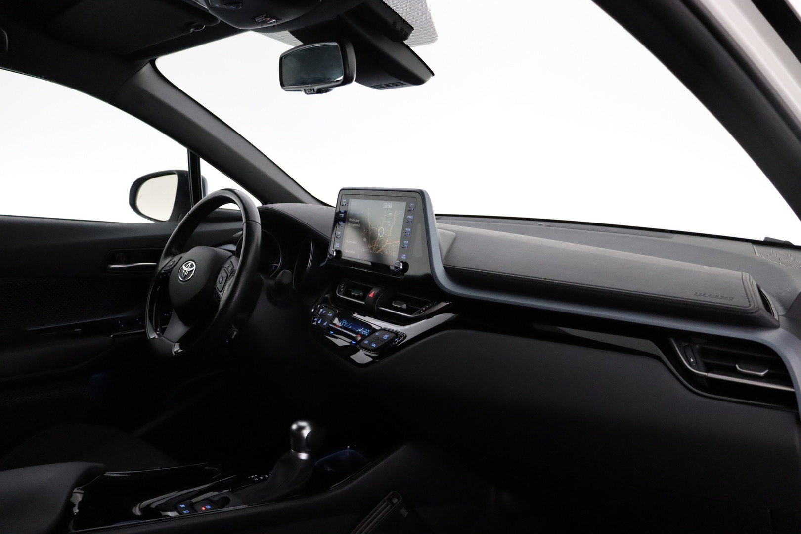 TOYOTA C-HR 2021