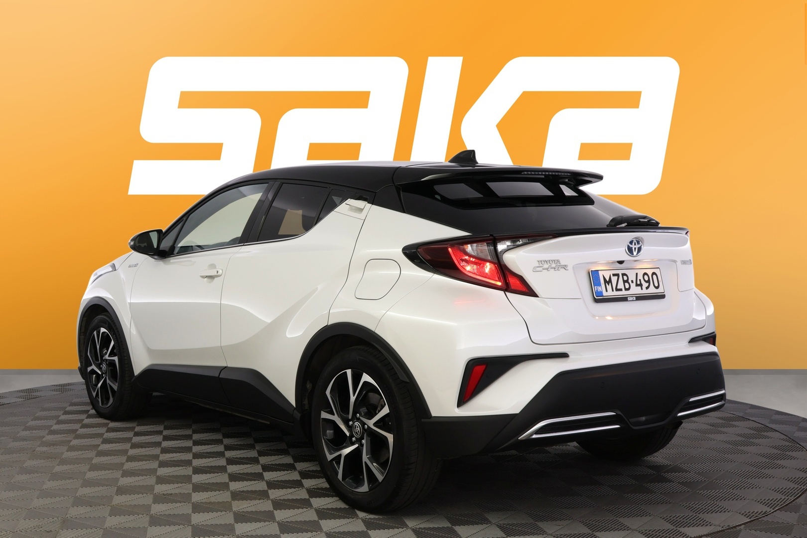 TOYOTA C-HR 2021