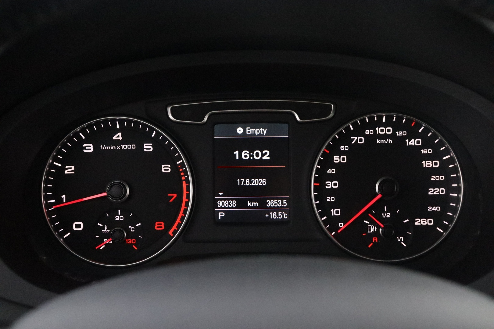 AUDI Q3 2012