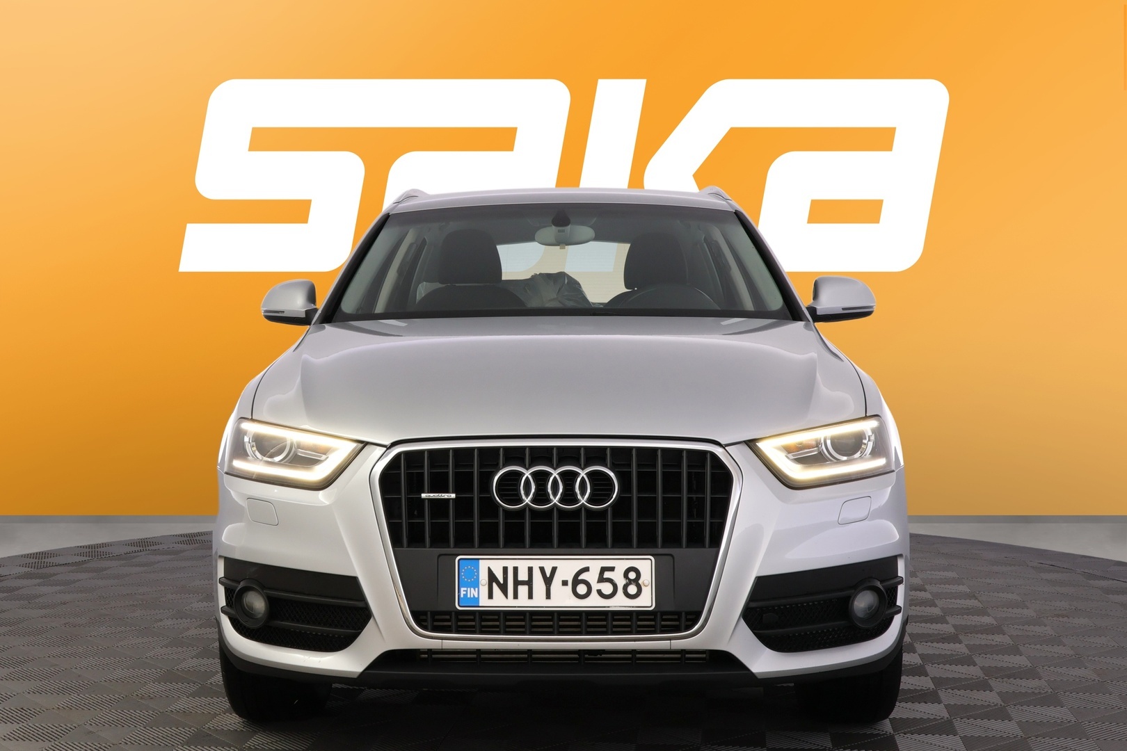 AUDI Q3 2012