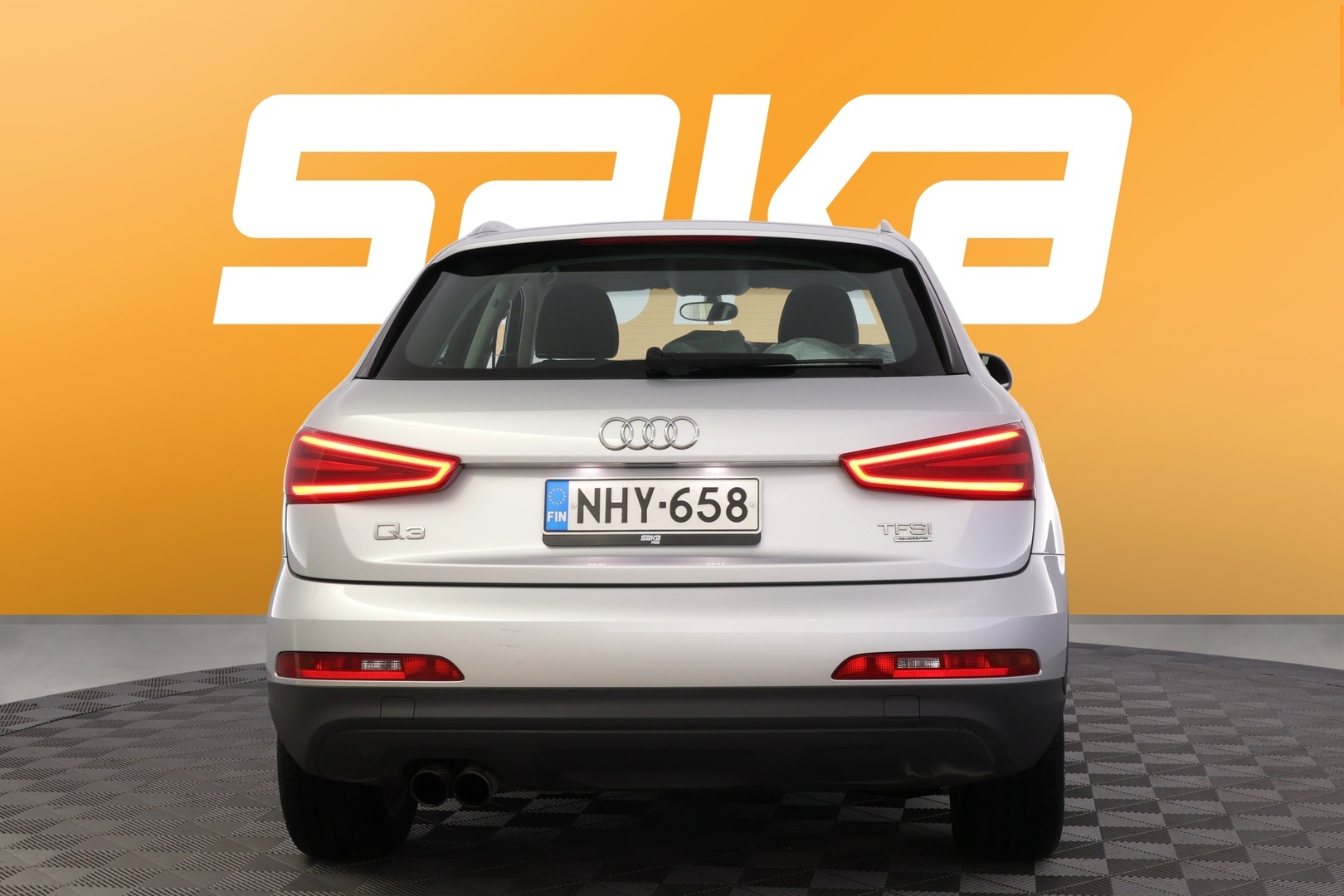 AUDI Q3 2012