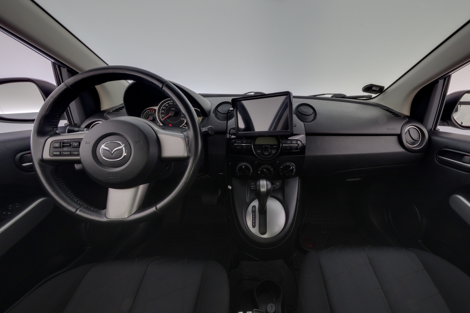 MAZDA 2 2012