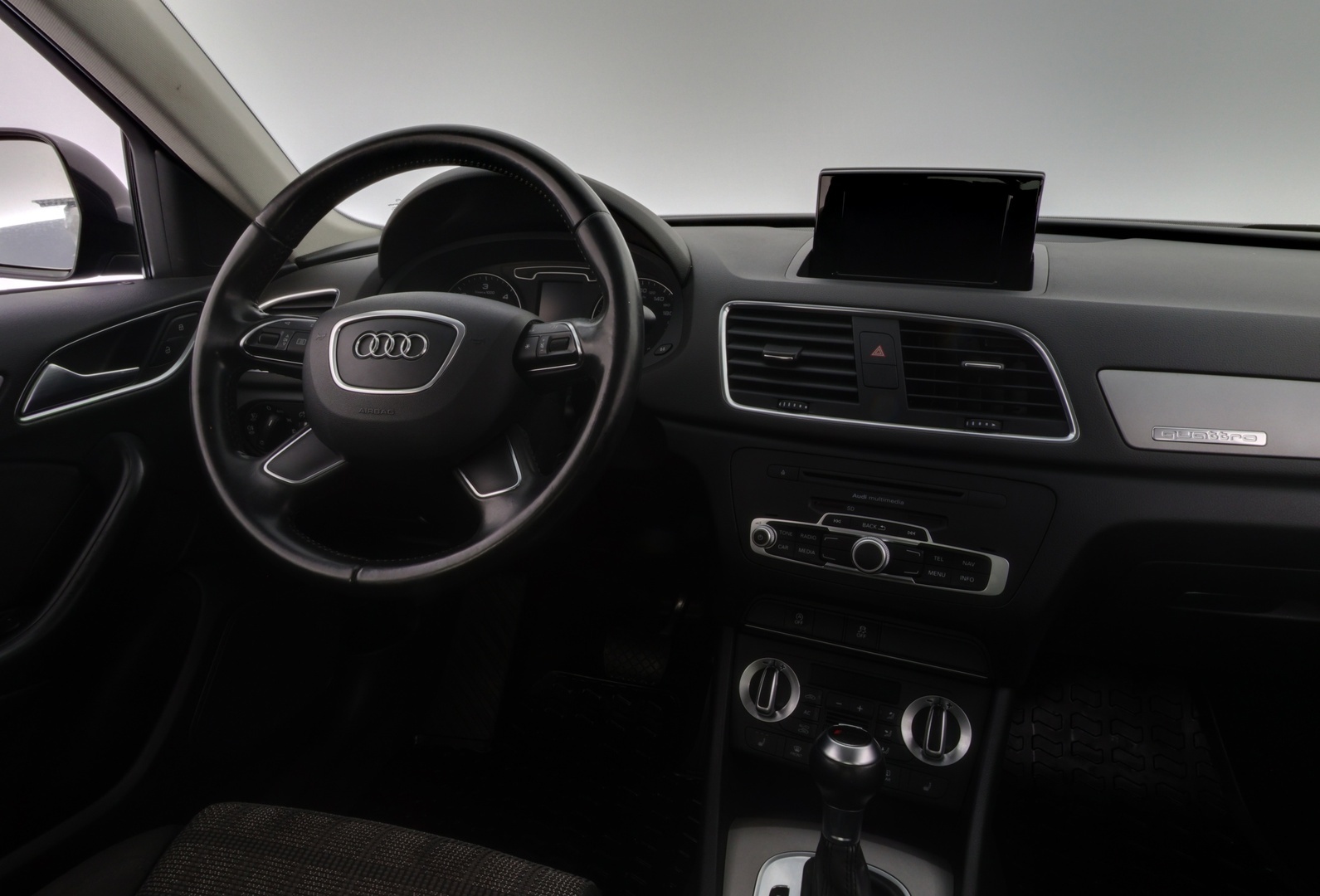 AUDI Q3 2012