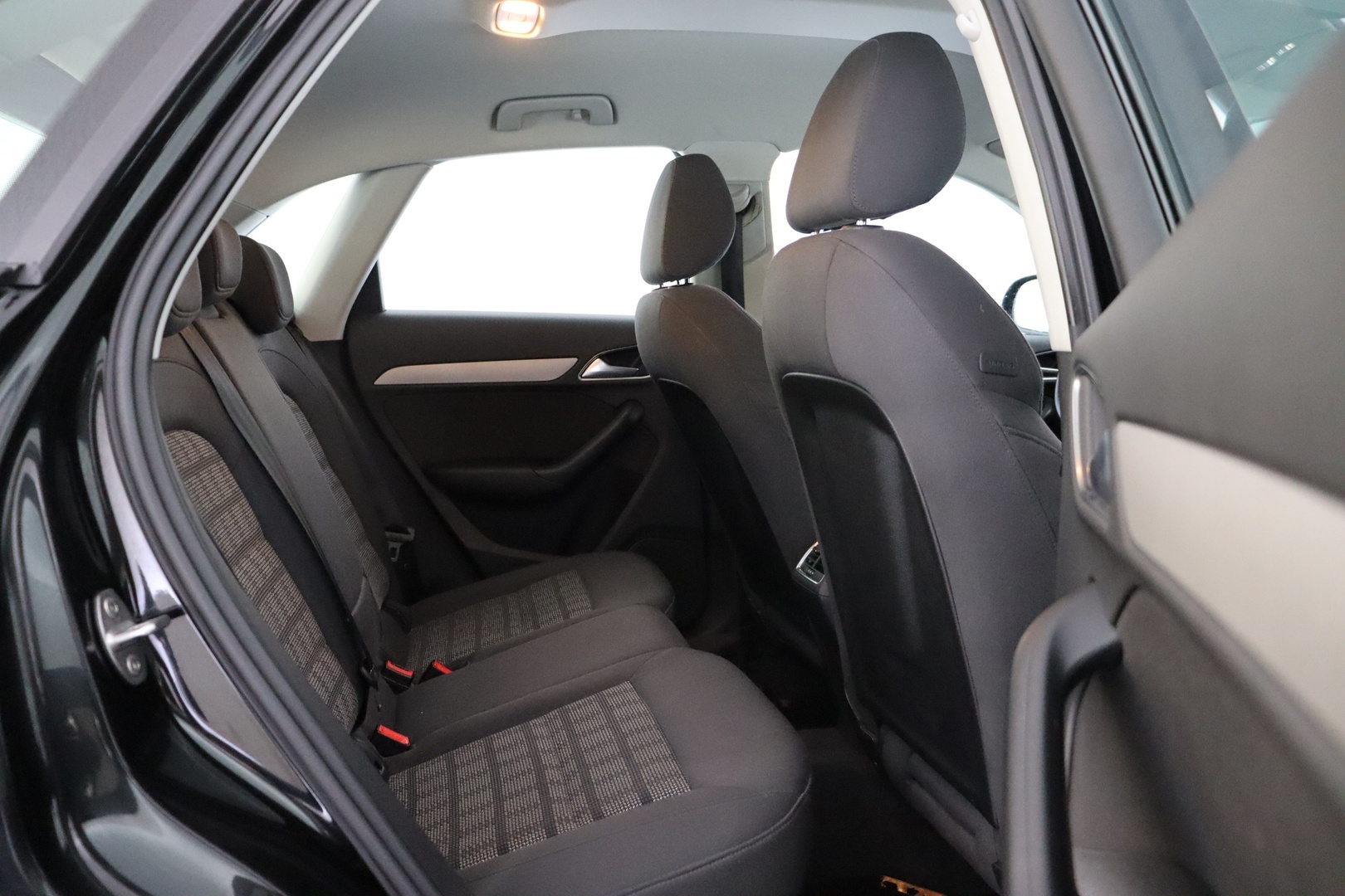 AUDI Q3 2012