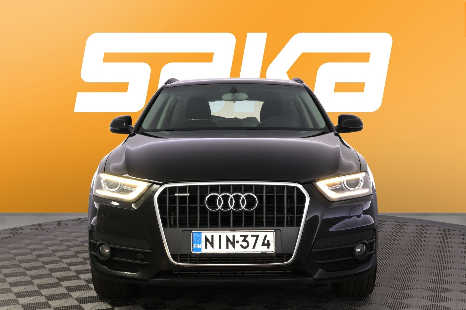 AUDI Q3 2012