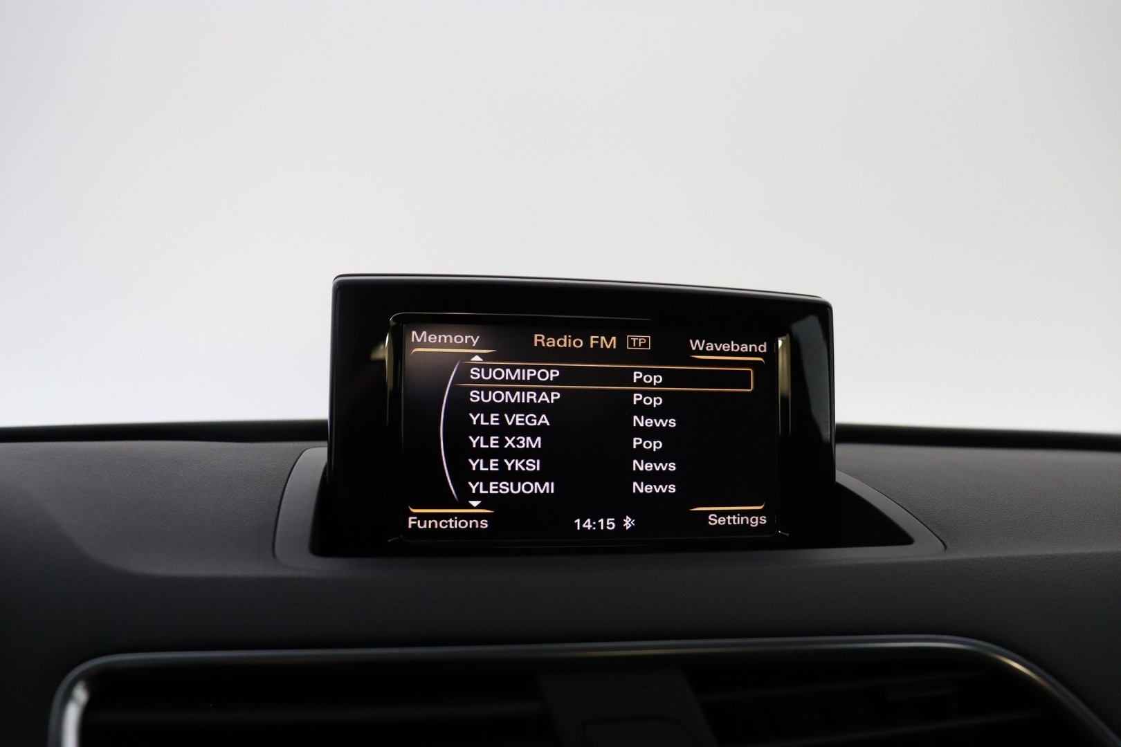 AUDI Q3 2012