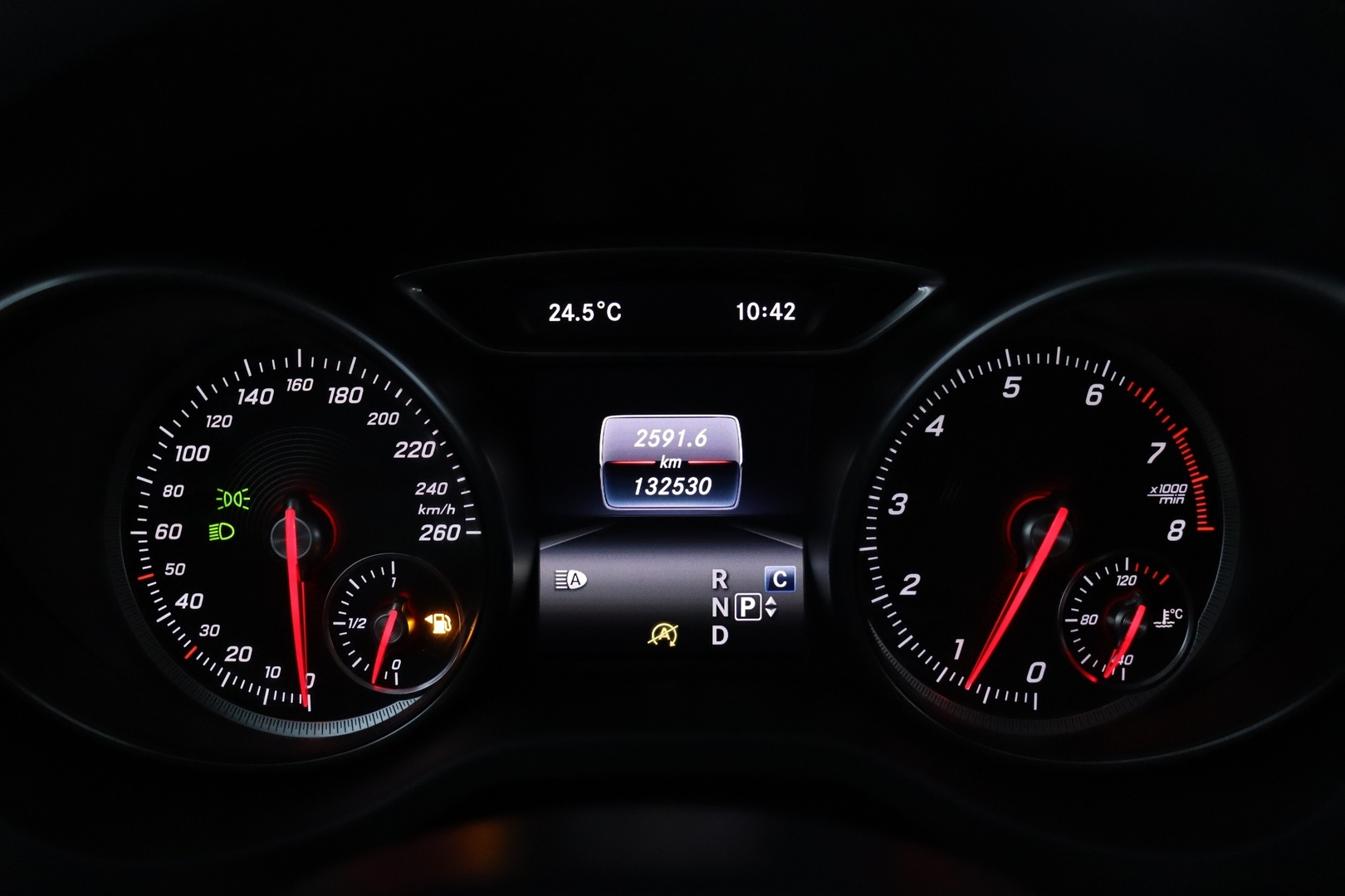 MERCEDES-BENZ GLA 2018