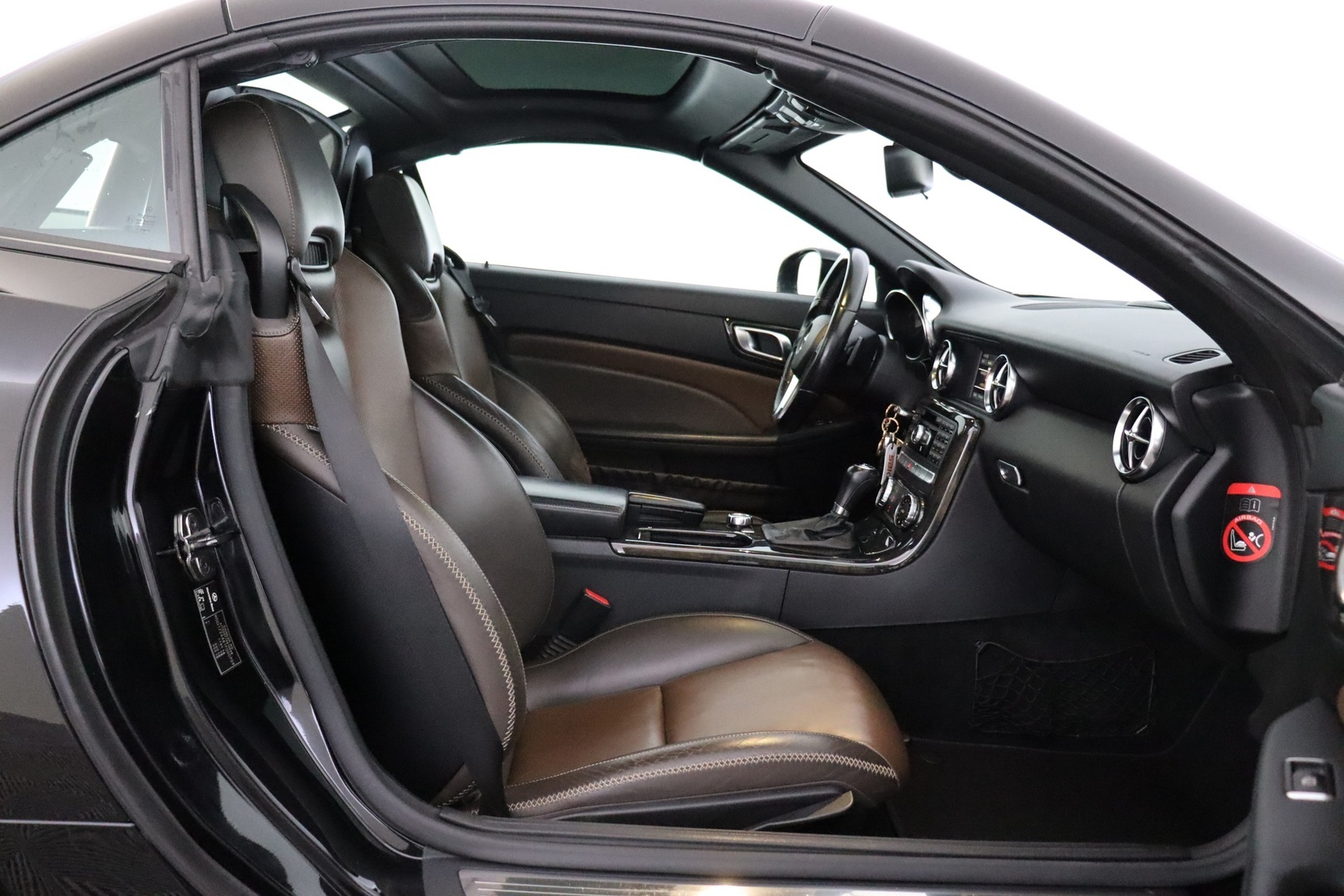MERCEDES-BENZ SLK 2012