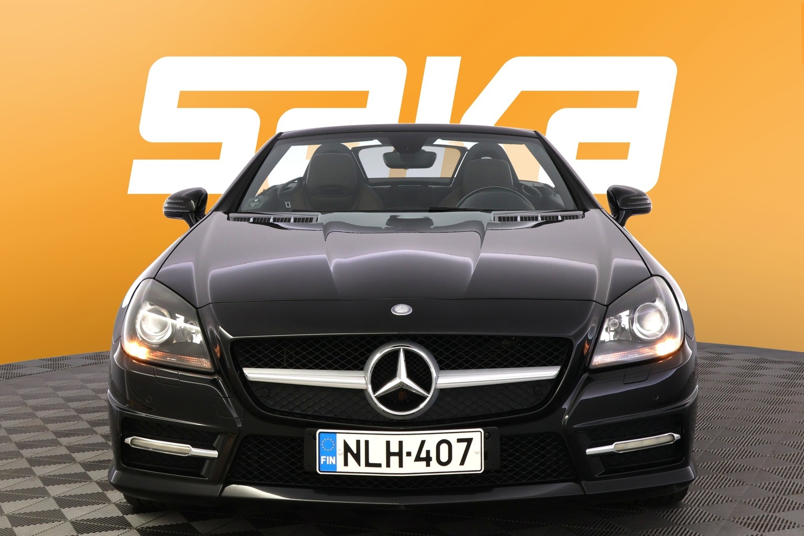 MERCEDES-BENZ SLK 2012