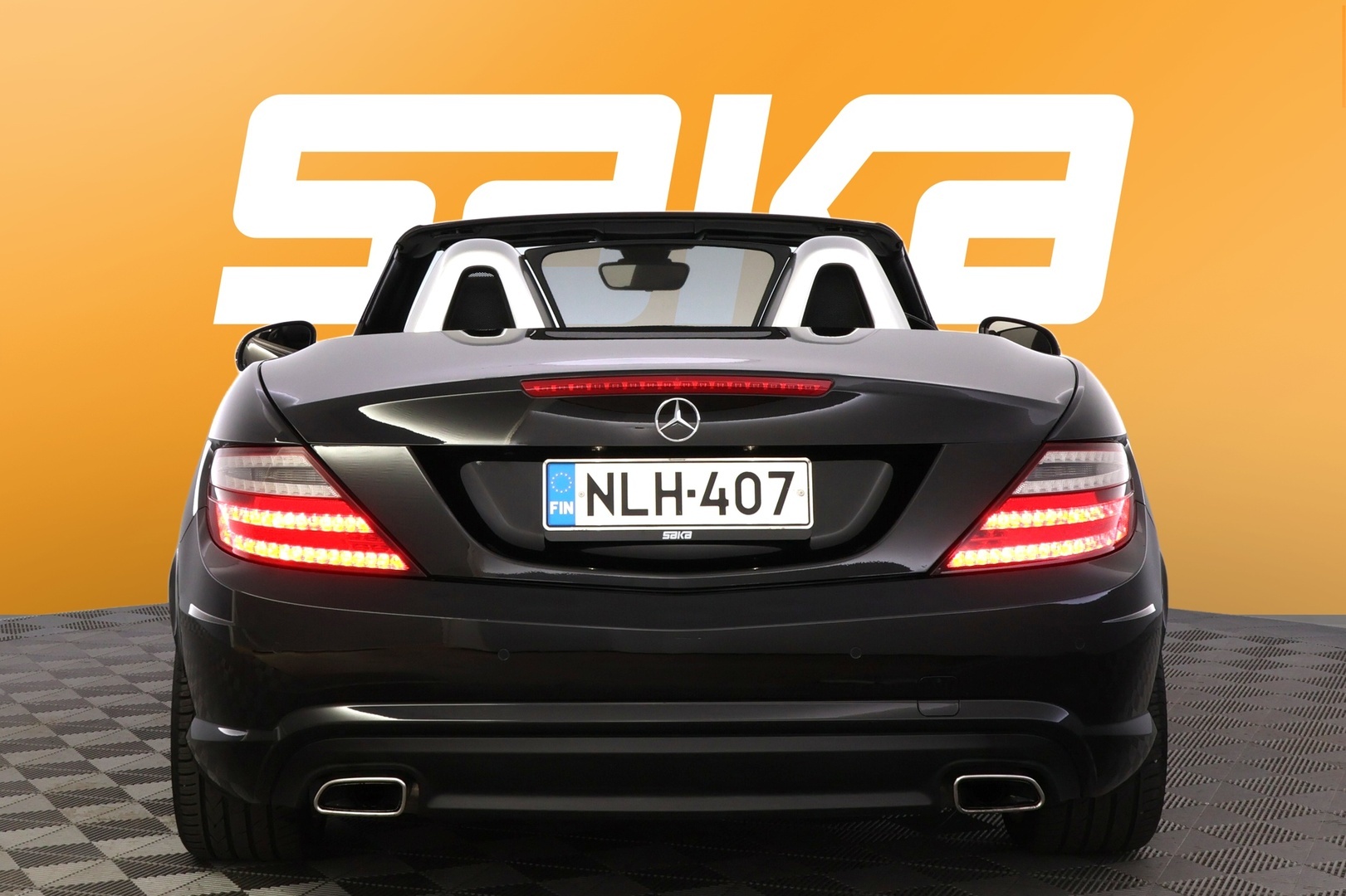 MERCEDES-BENZ SLK 2012