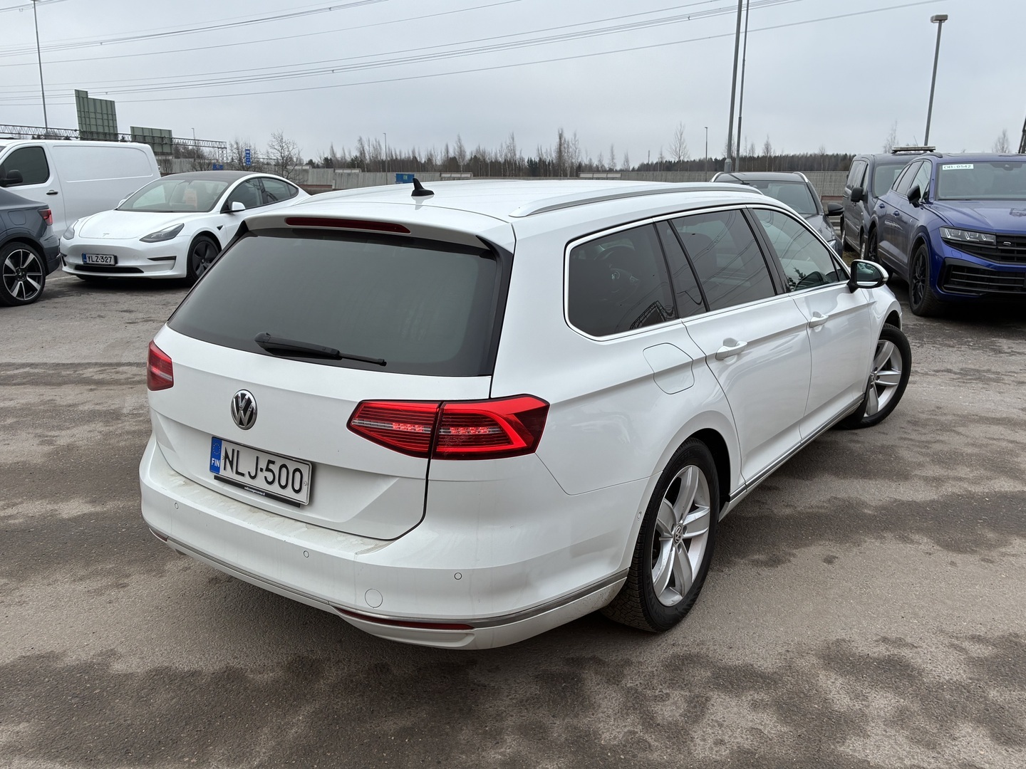 VOLKSWAGEN Passat 2019