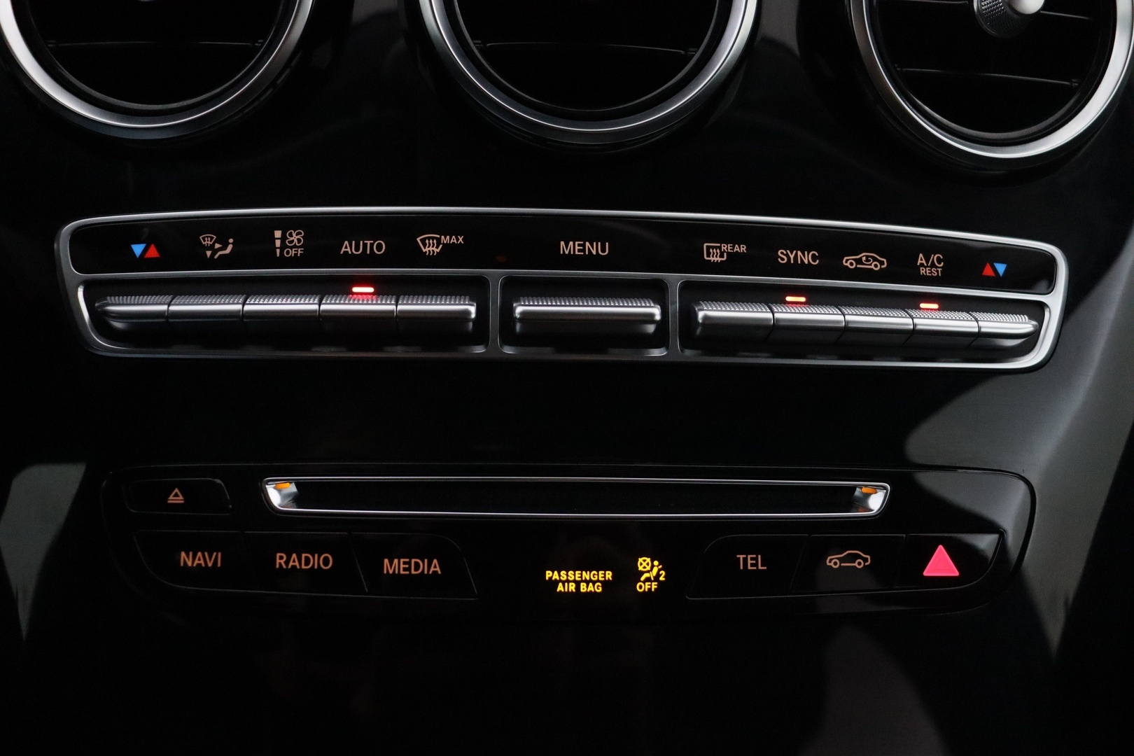 MERCEDES-BENZ C 2016