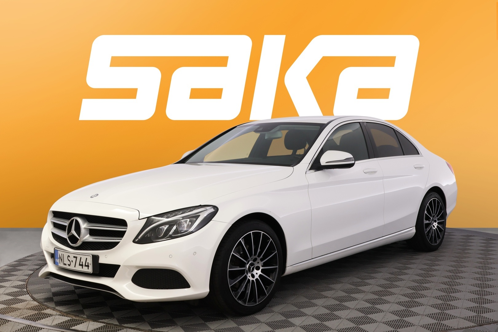 MERCEDES-BENZ C 2016