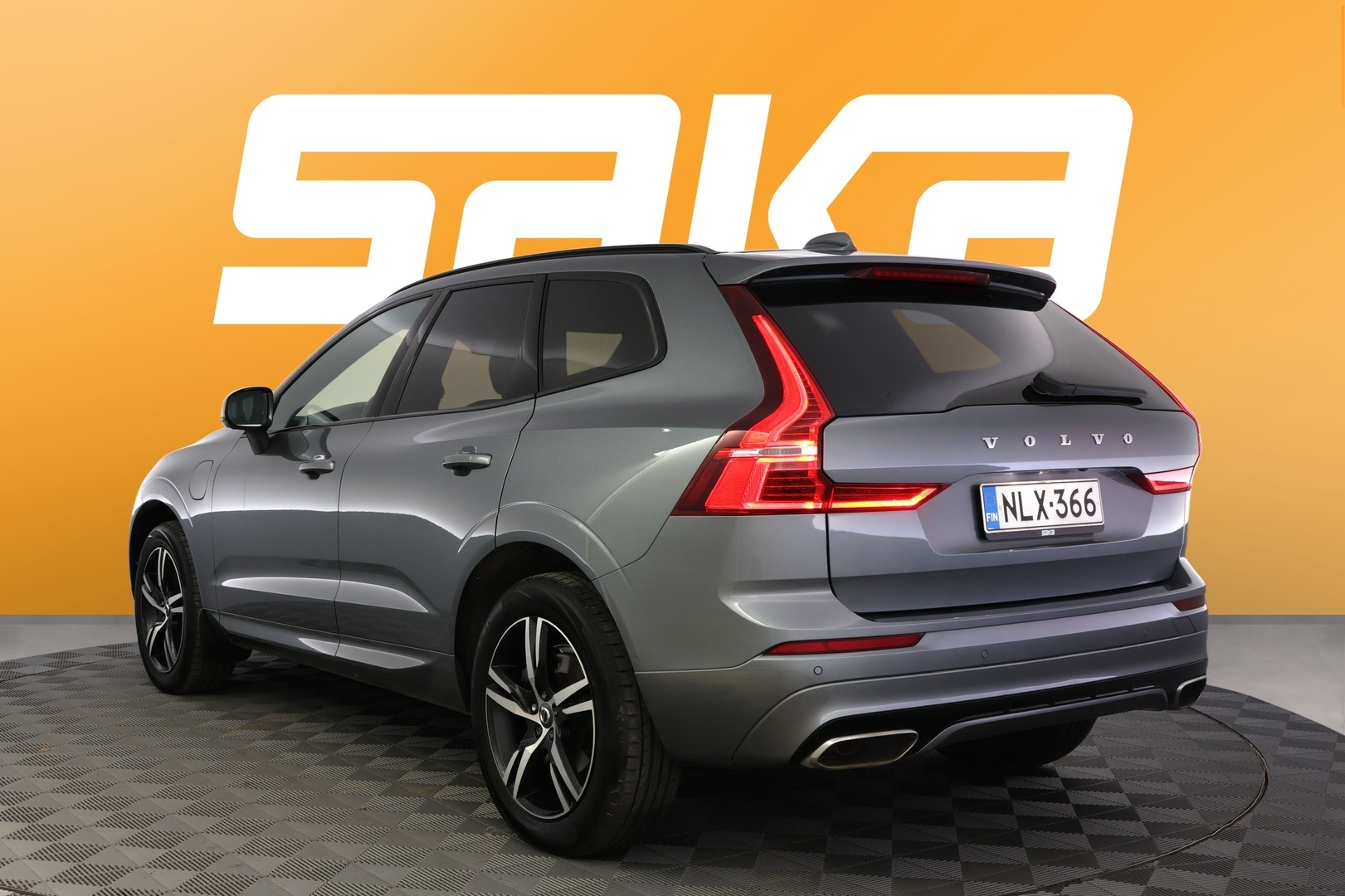 VOLVO XC60 2020