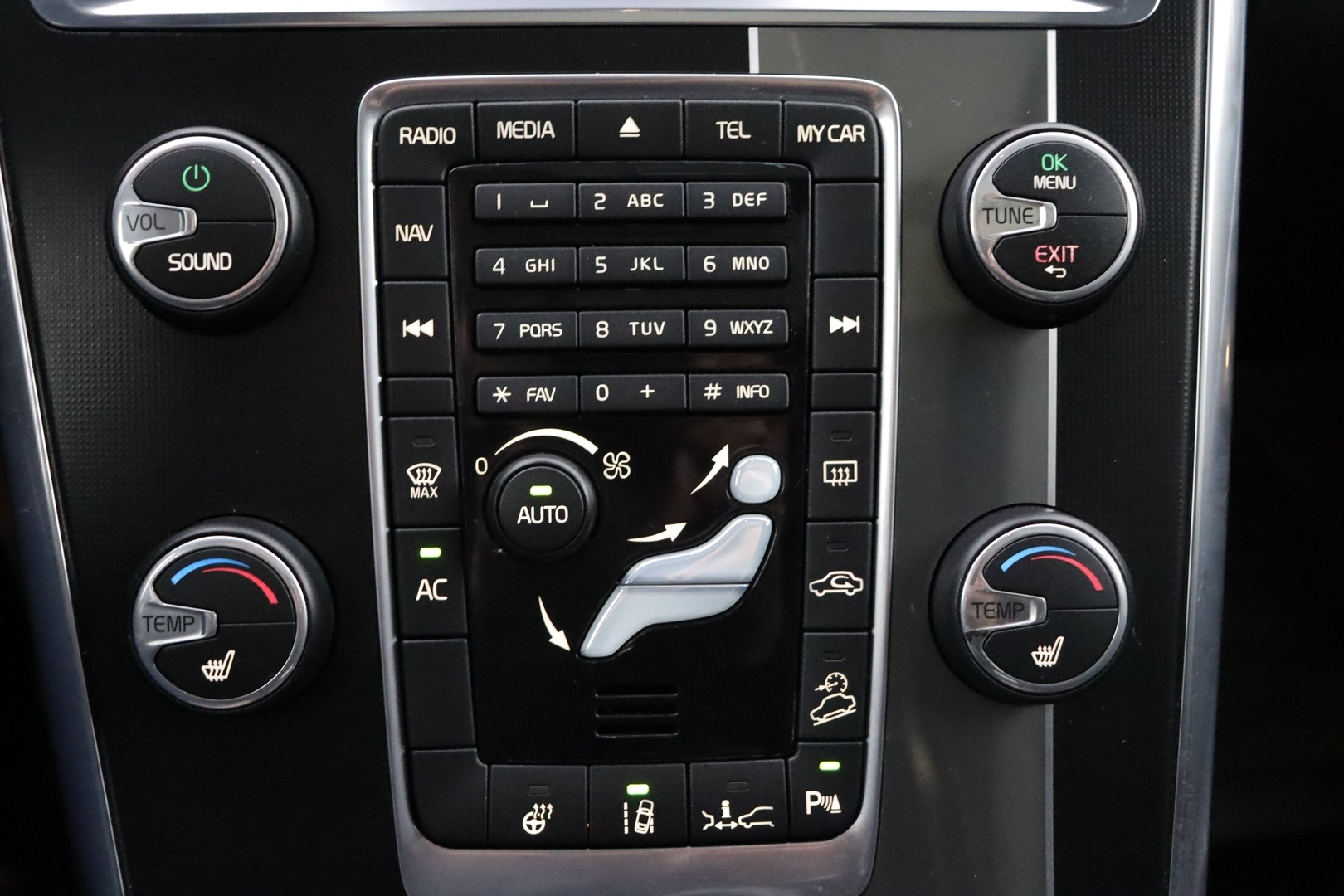 VOLVO XC60 2014