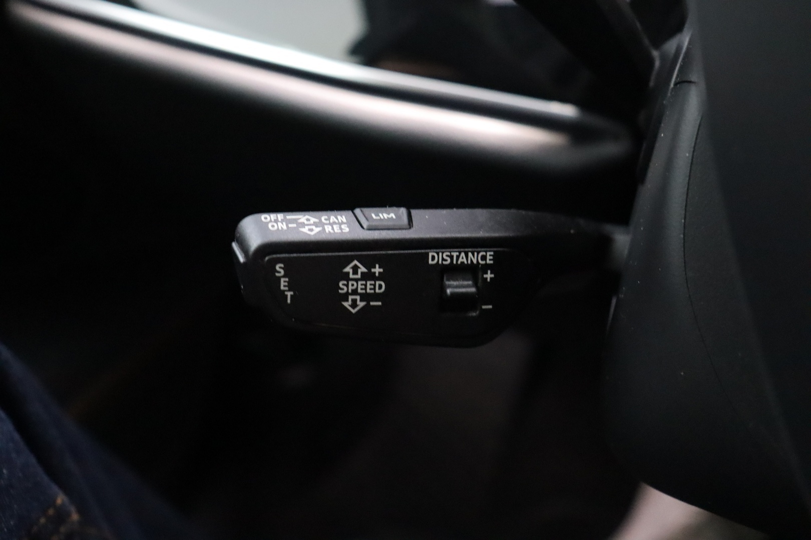 AUDI A8 2021