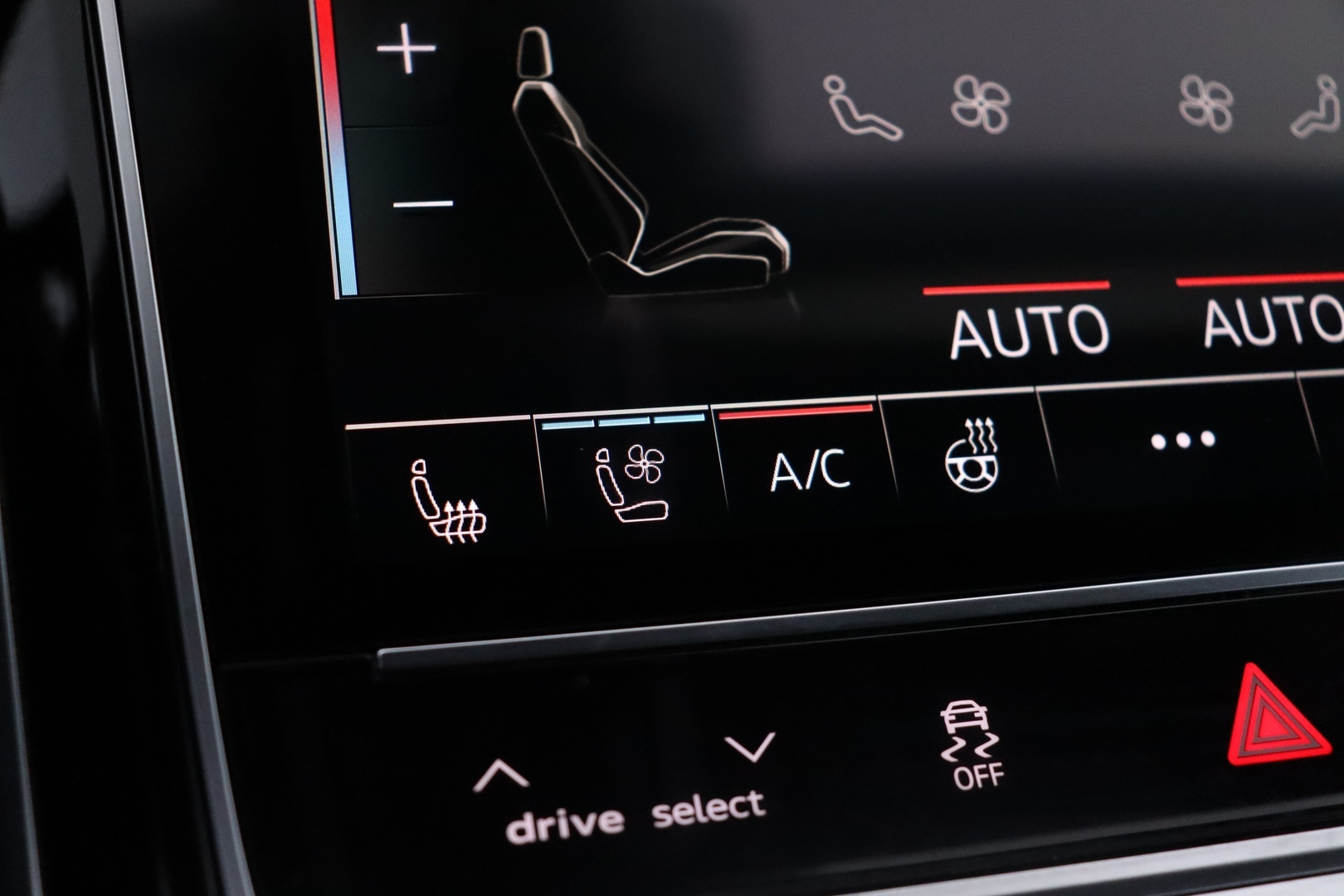 AUDI A8 2021