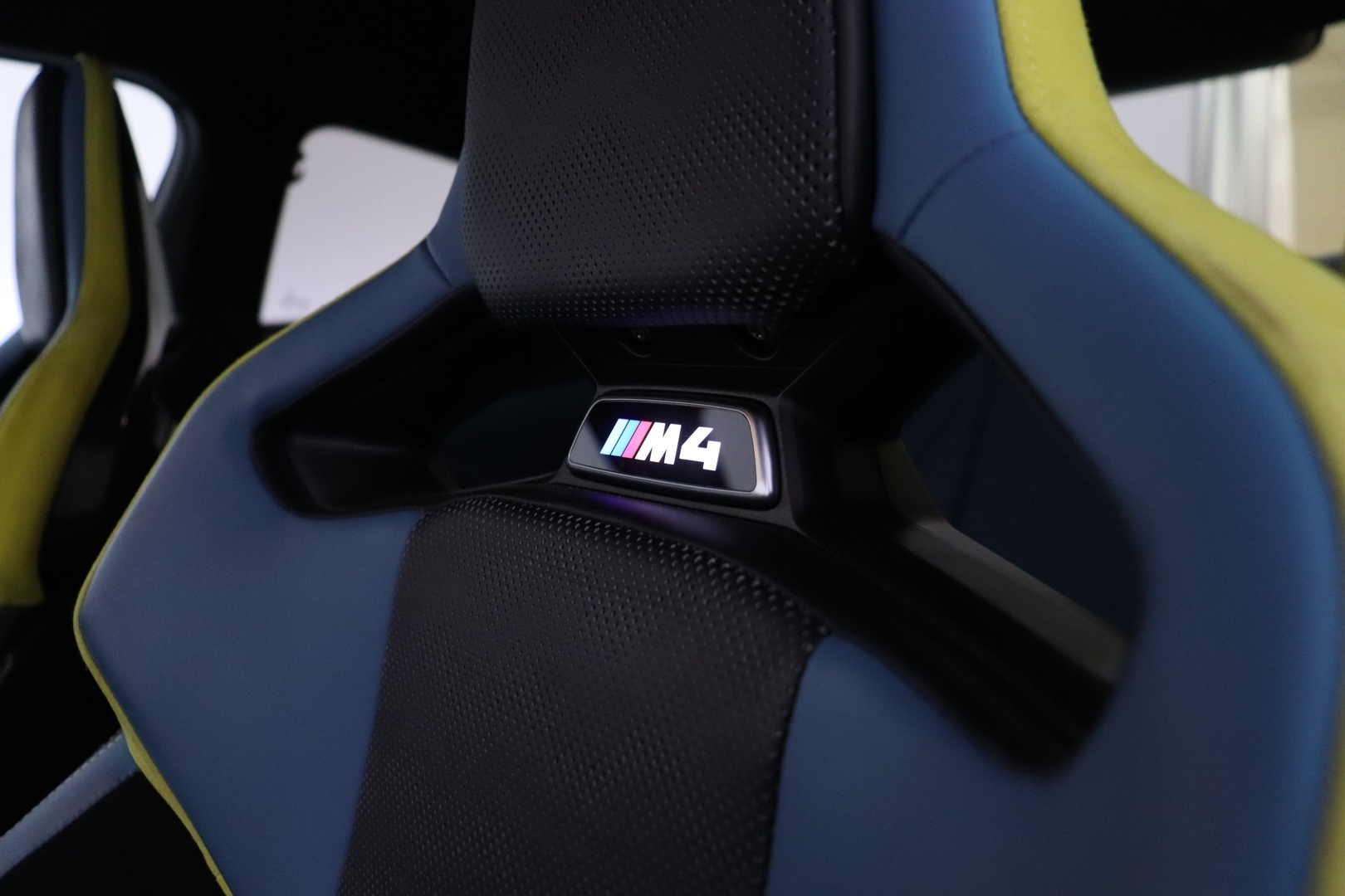 BMW M4 2021