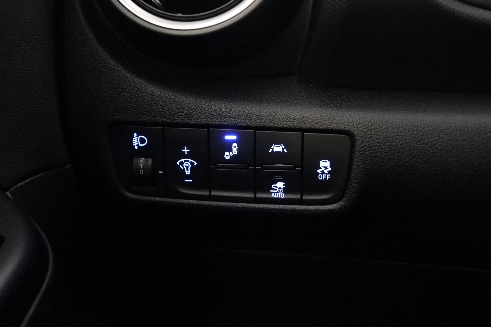 HYUNDAI KONA 2020