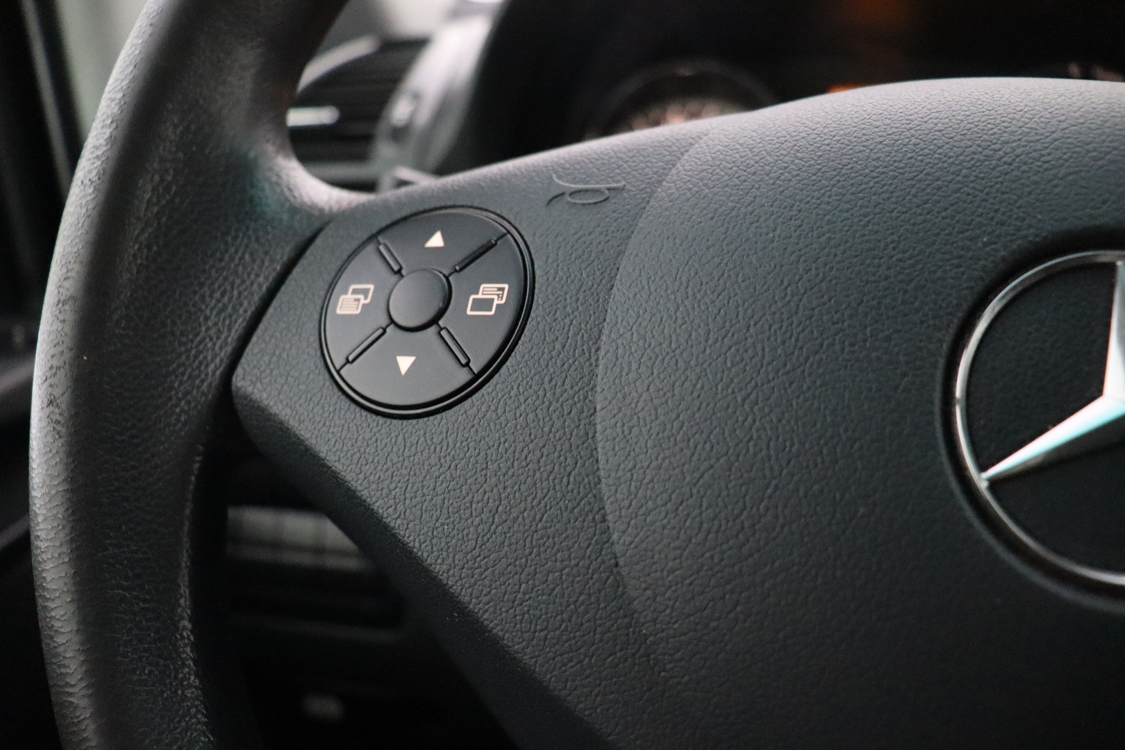 MERCEDES-BENZ Vito 2012