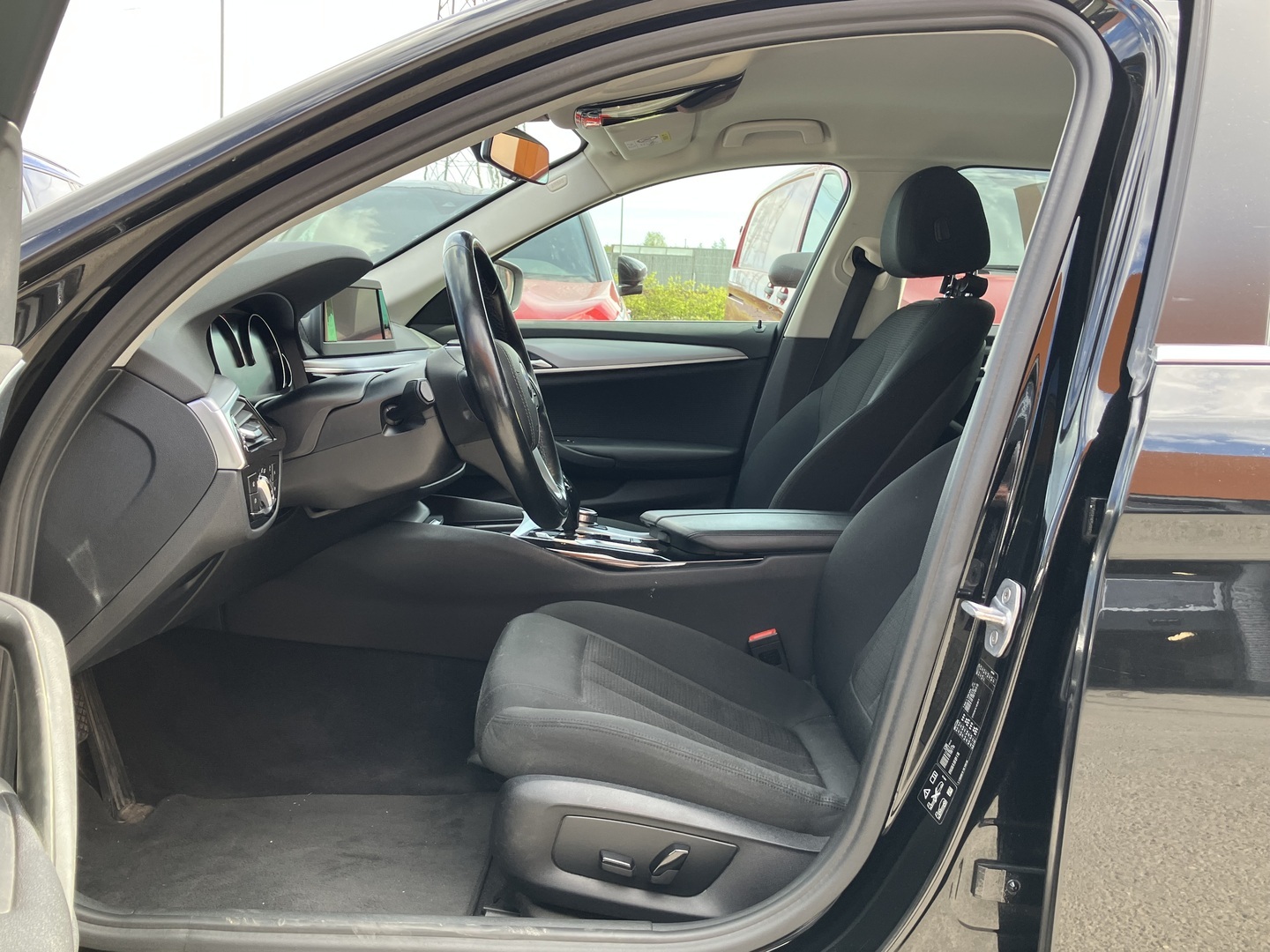 BMW 520 2019