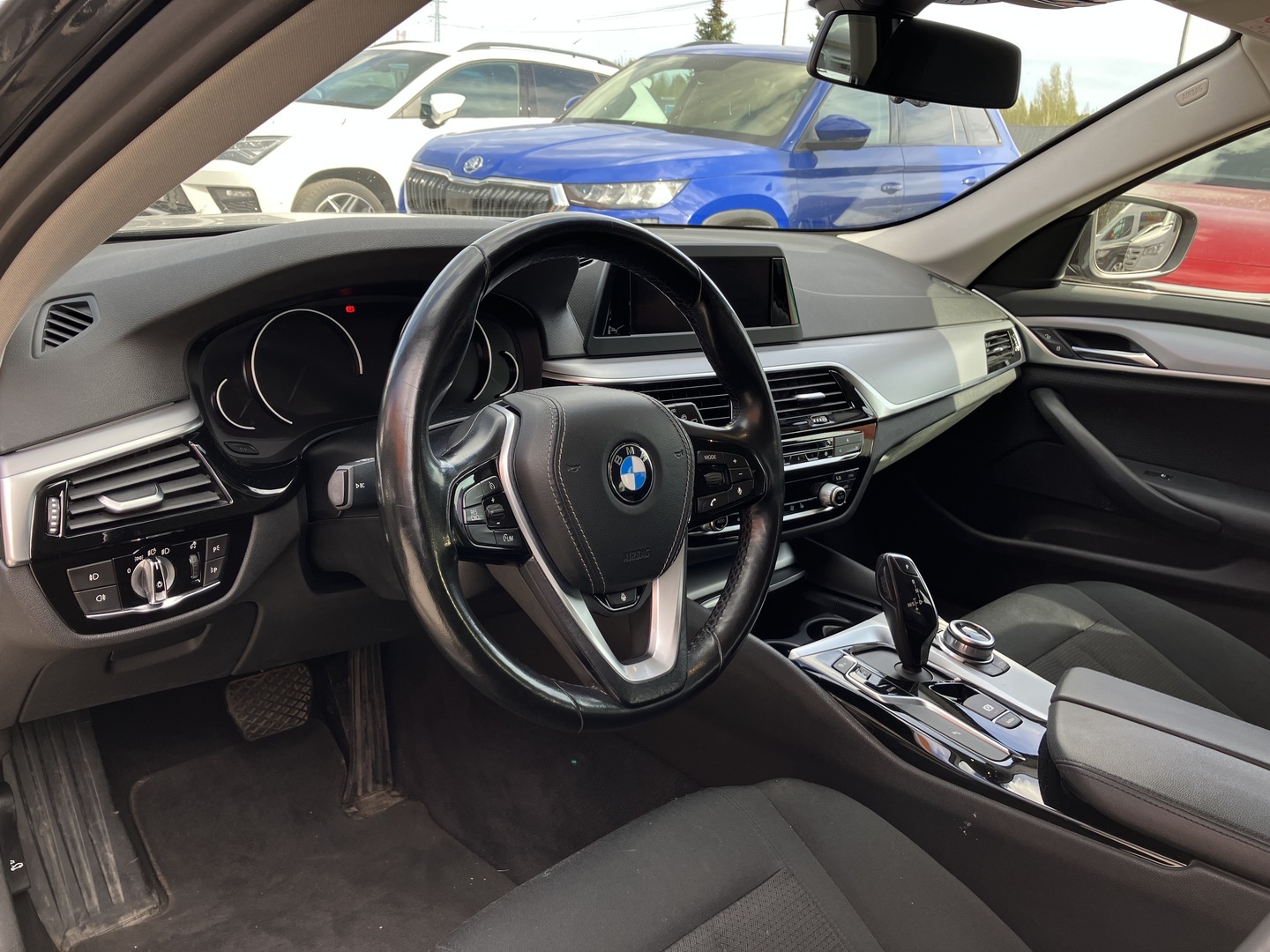BMW 520 2019