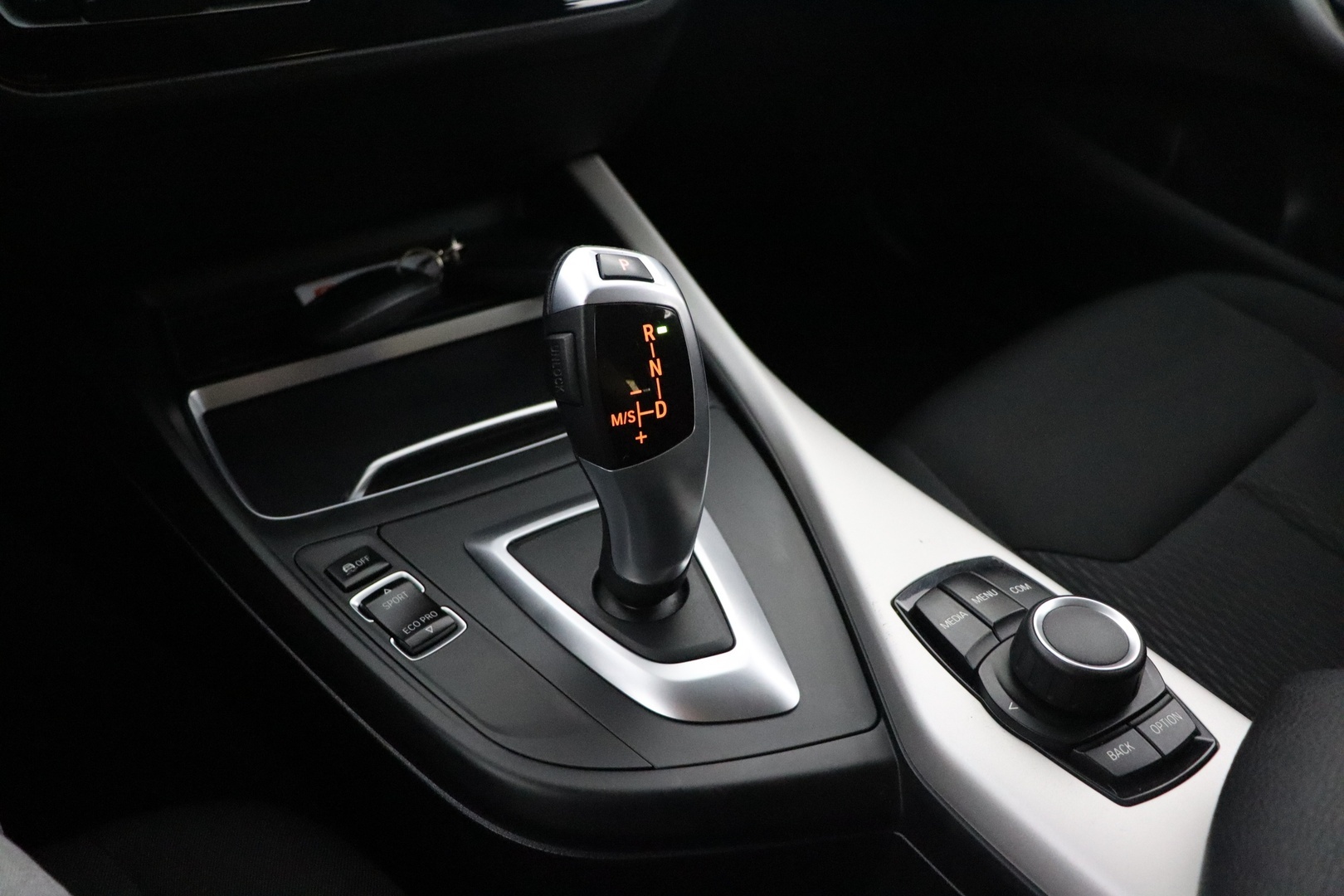 BMW 118 2018