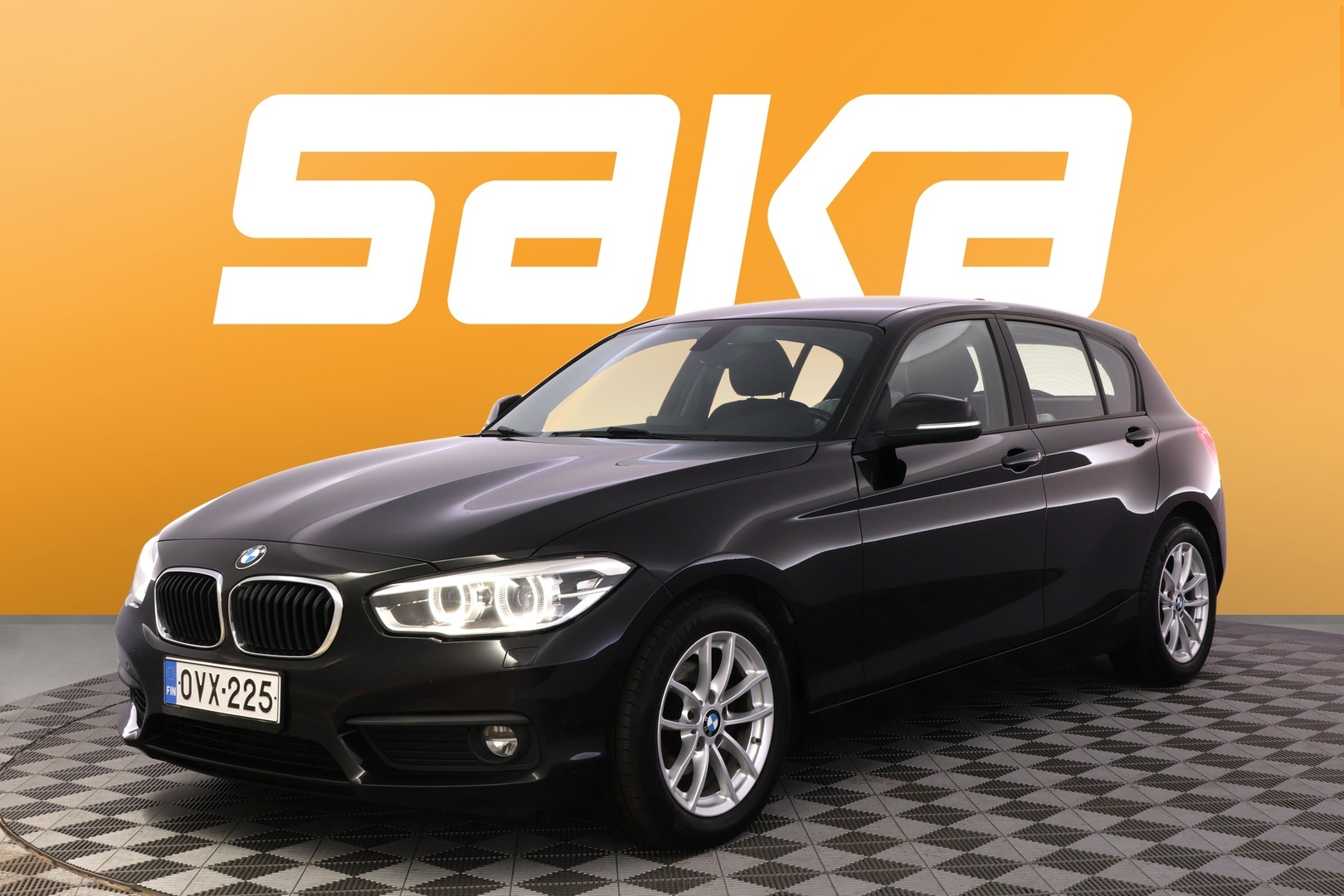 BMW 118 2018