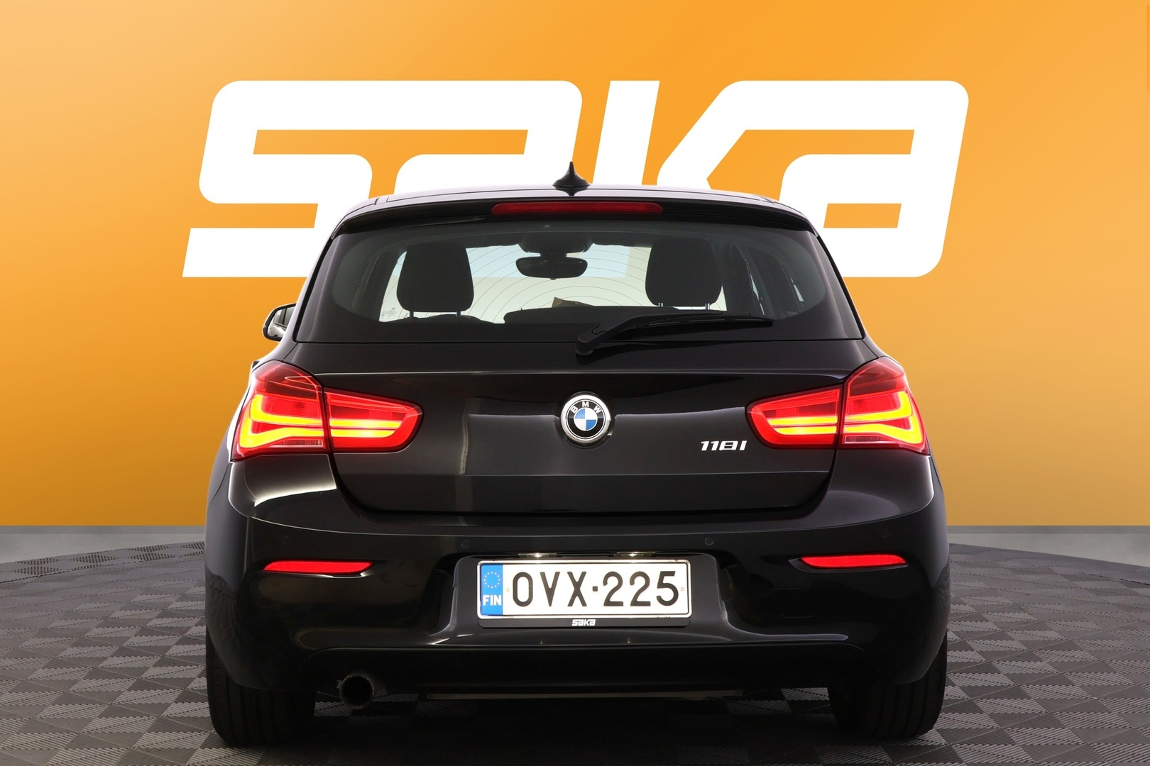 BMW 118 2018