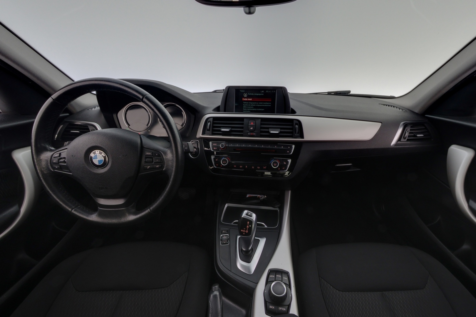 BMW 118 2018