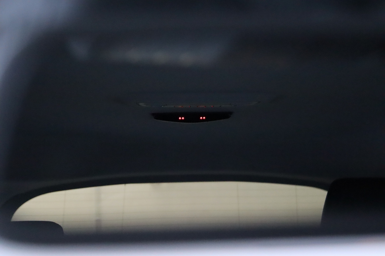 MERCEDES-BENZ E 2010