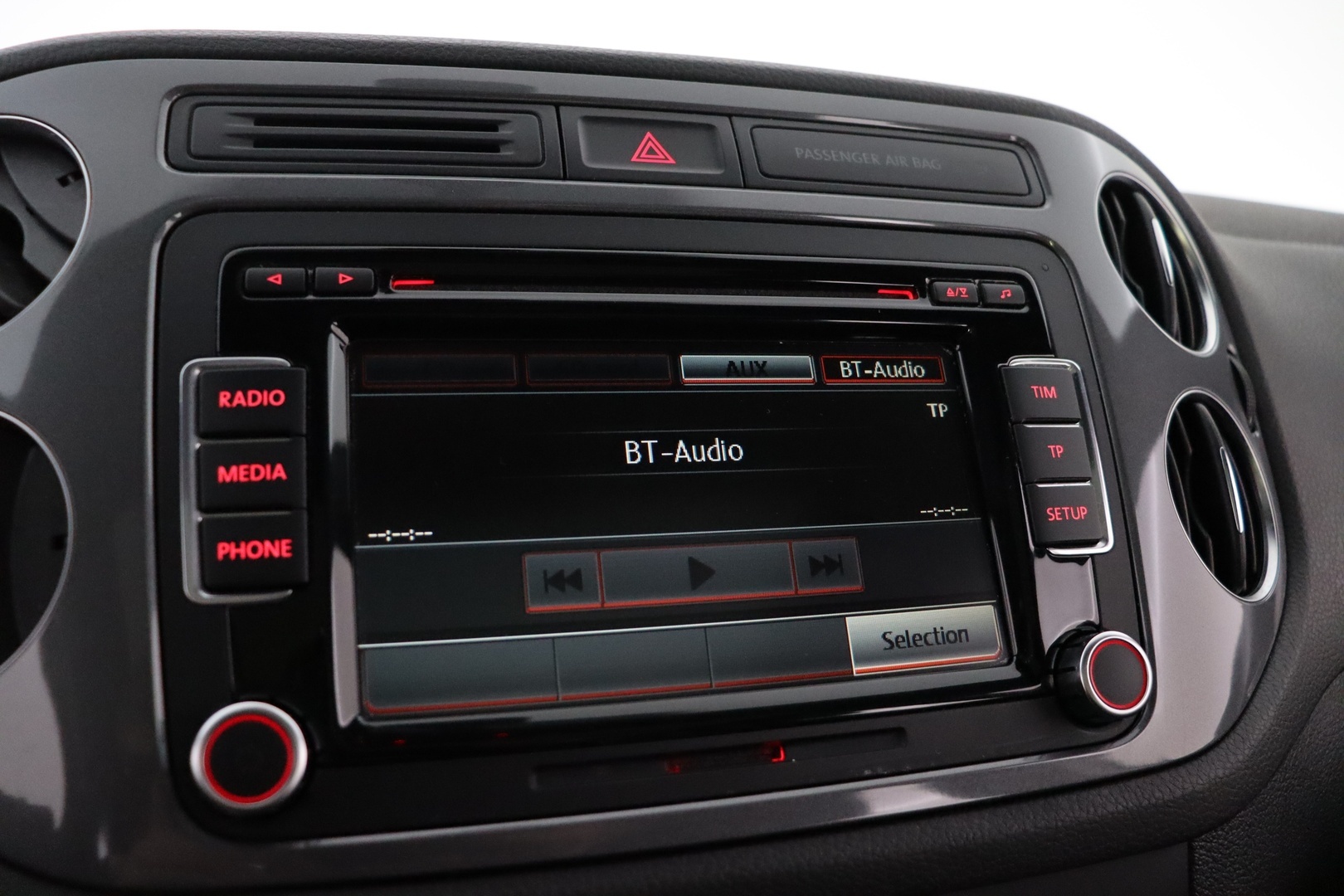 VOLKSWAGEN Tiguan 2013