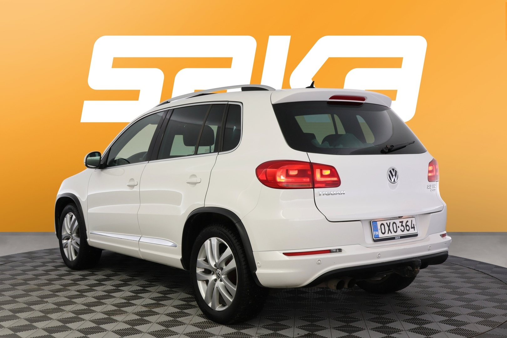 VOLKSWAGEN Tiguan 2013