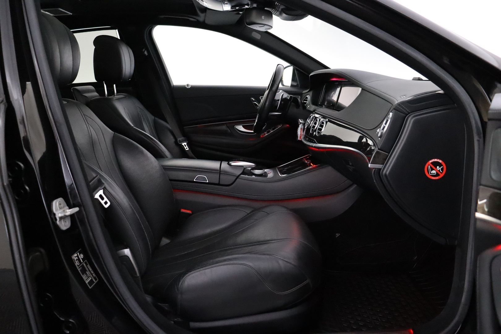 MERCEDES-BENZ S 2015