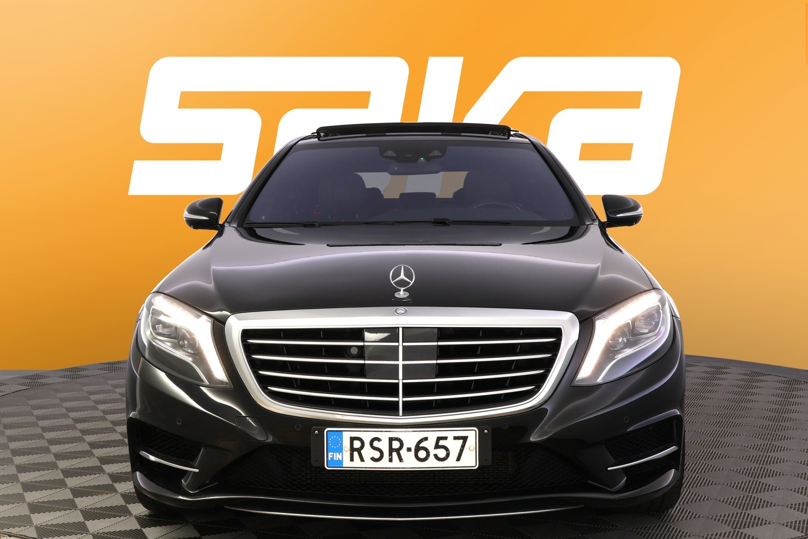 MERCEDES-BENZ S 2015