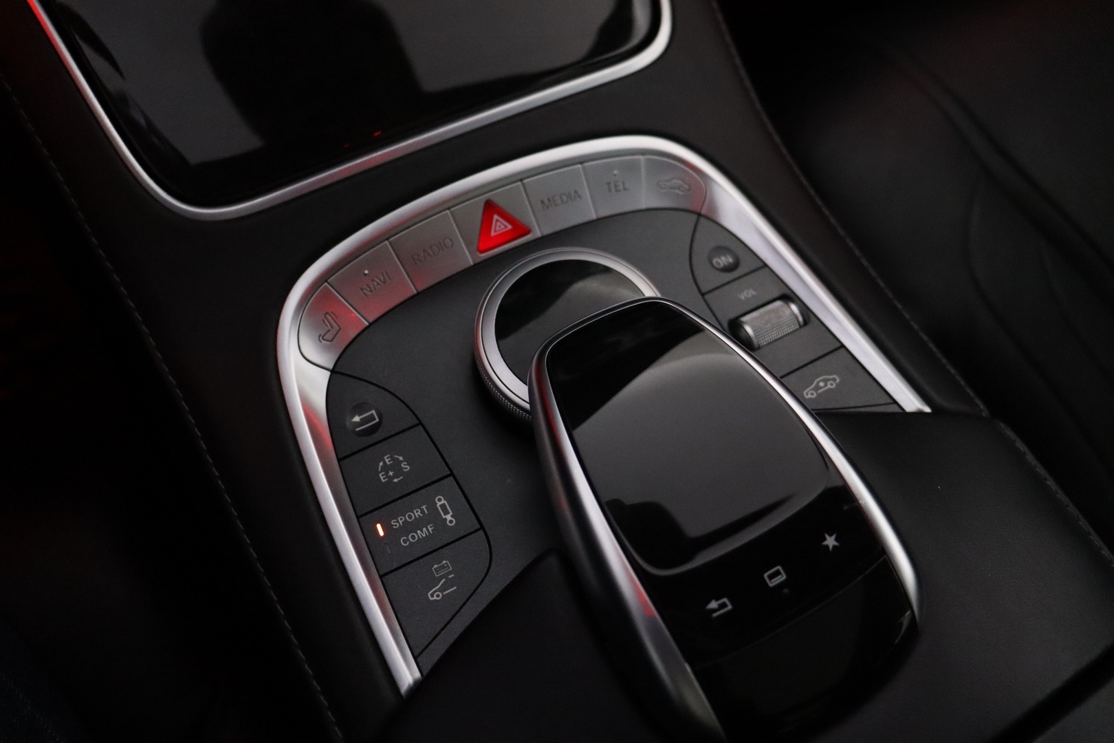 MERCEDES-BENZ S 2015