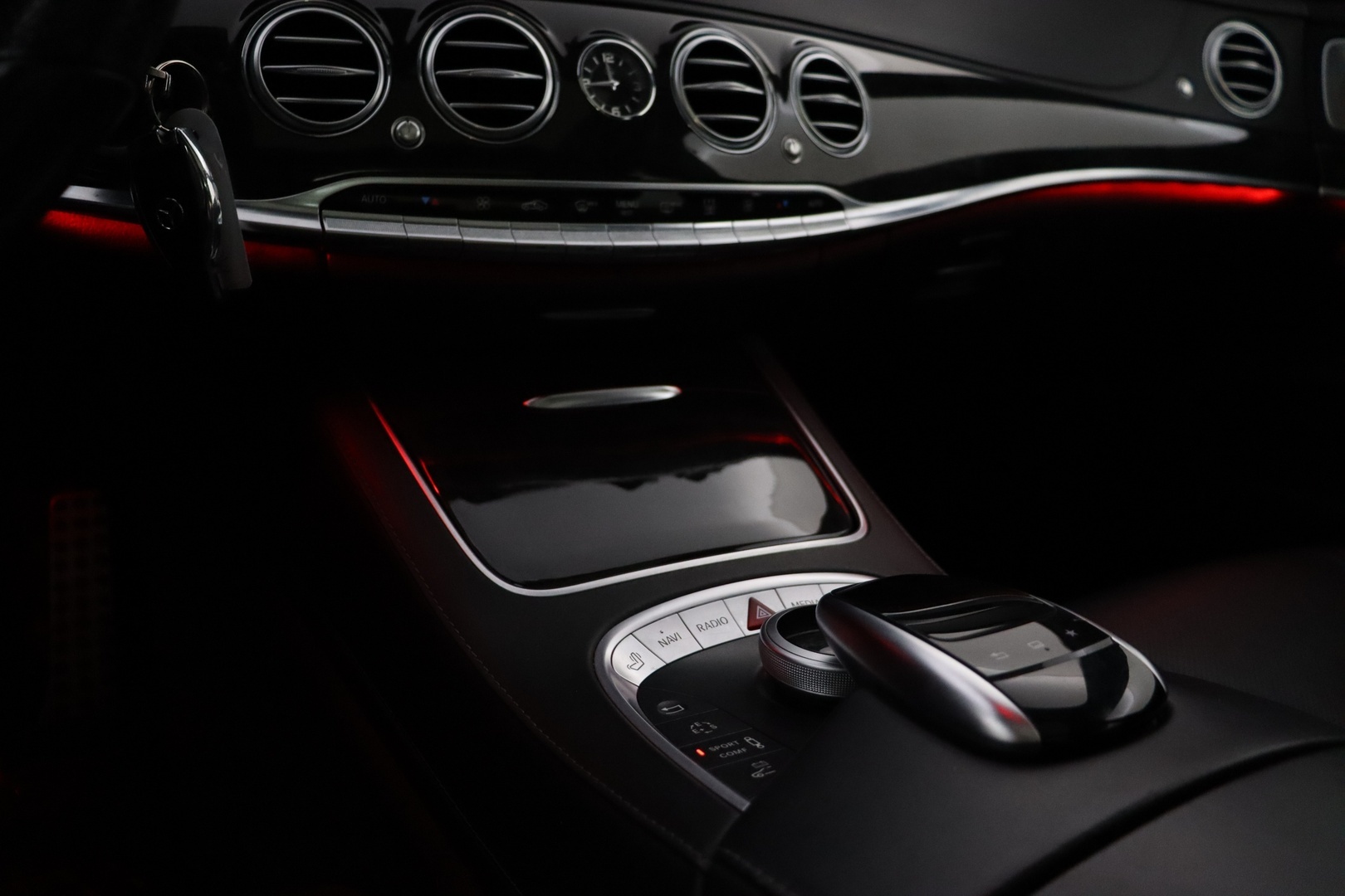 MERCEDES-BENZ S 2015