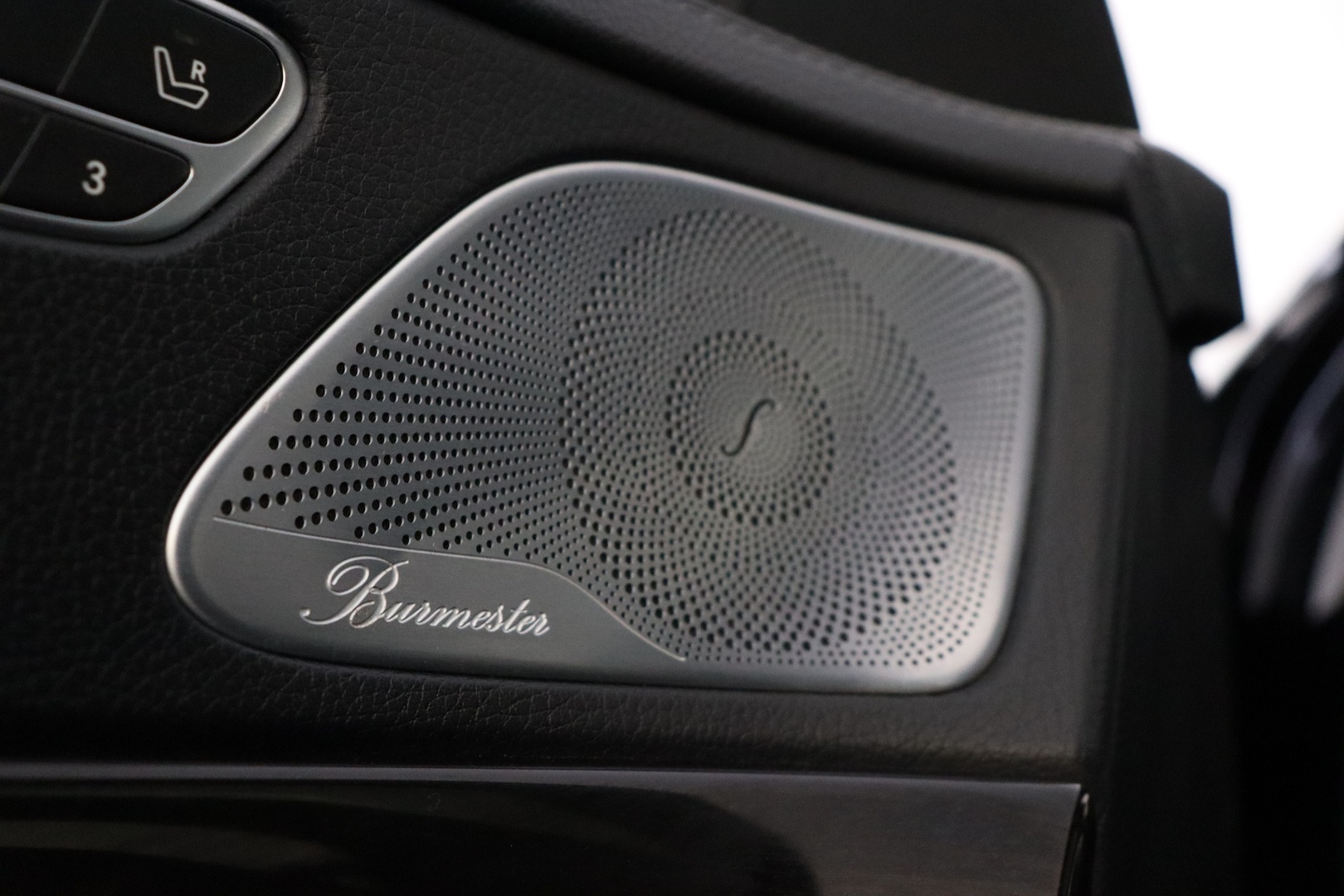 MERCEDES-BENZ S 2015